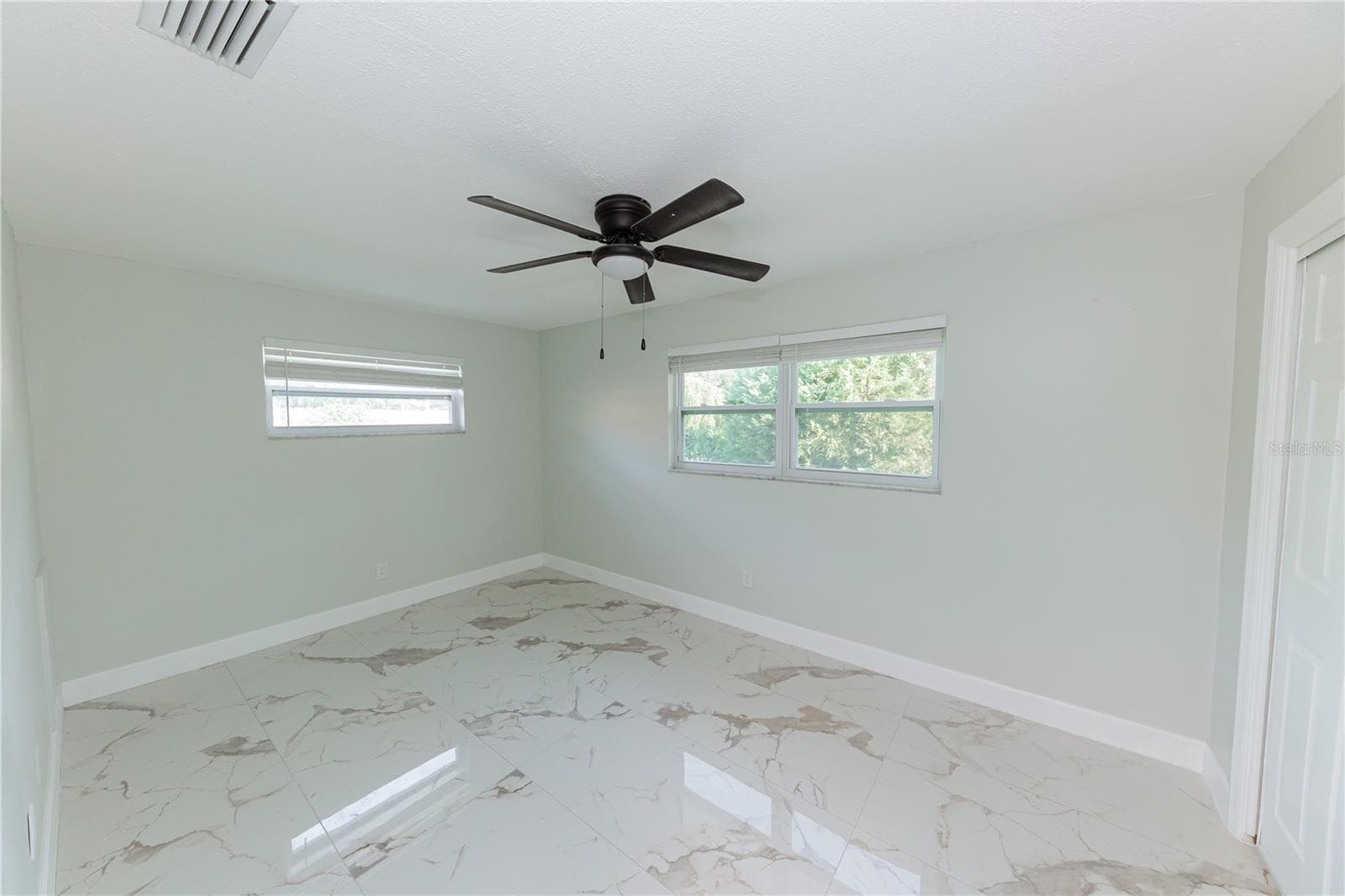 Single Family Residence at 1574 SOUVENIR DR, CLEARWATER, photo 77 of 99