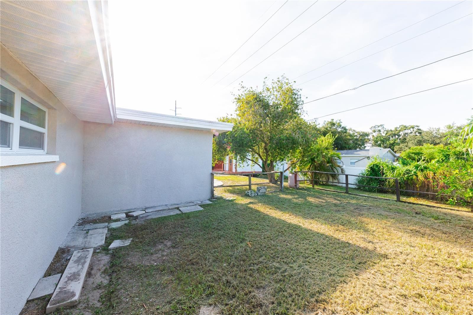 Single Family Residence at 1574 SOUVENIR DR, CLEARWATER, photo 82 of 99