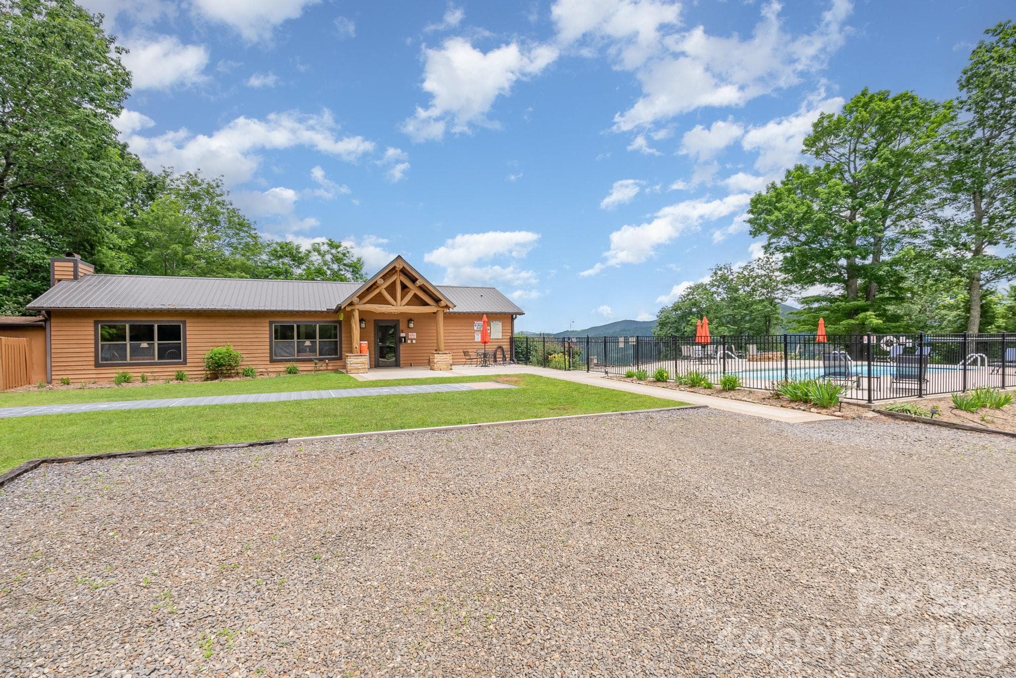 Condominium at 508 Over Look Drive, Burnsville, photo 21 of 28