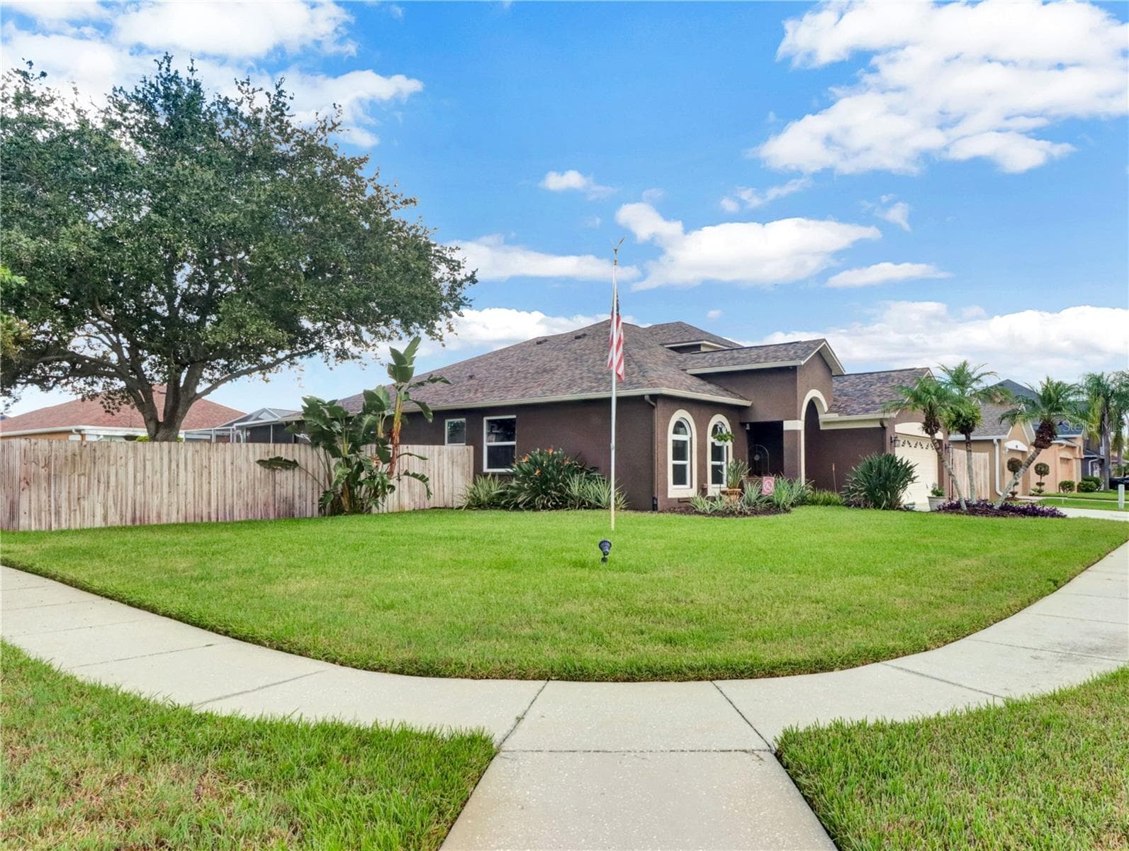 Single Family Residence at 2002 RAIN DANCE PL, BRANDON, photo 81 of 86