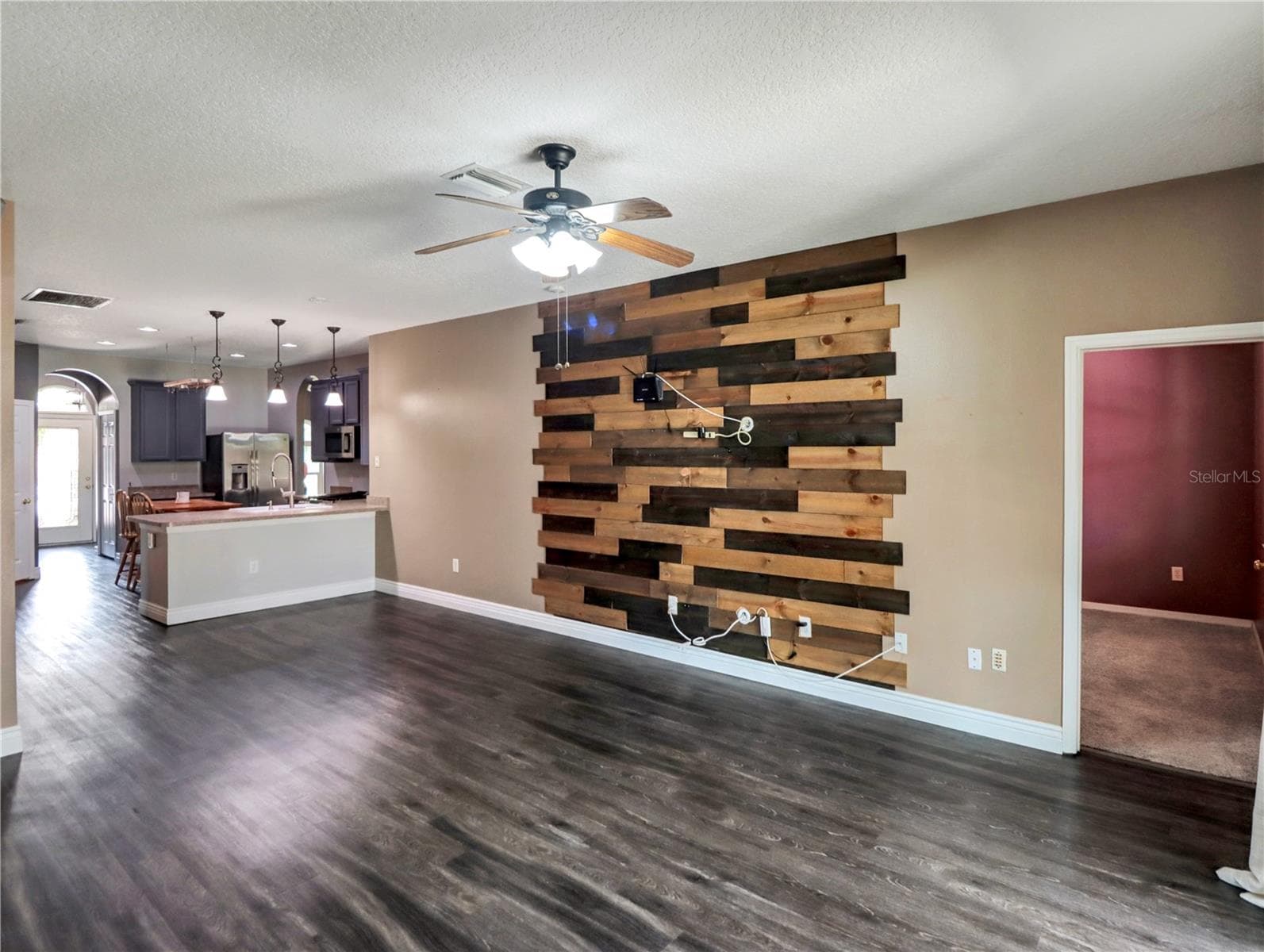 Single Family Residence at 2002 RAIN DANCE PL, BRANDON, photo 50 of 86