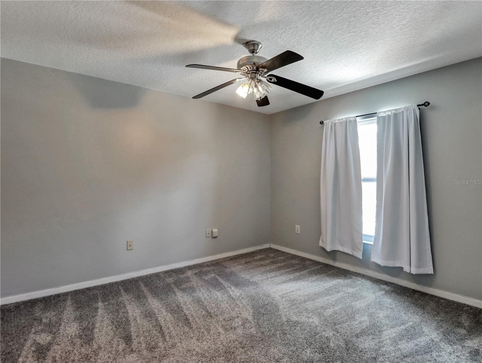 Single Family Residence at 2002 RAIN DANCE PL, BRANDON, photo 54 of 86