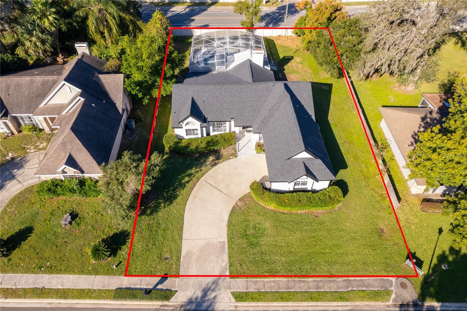 1250 GLENMORE DR