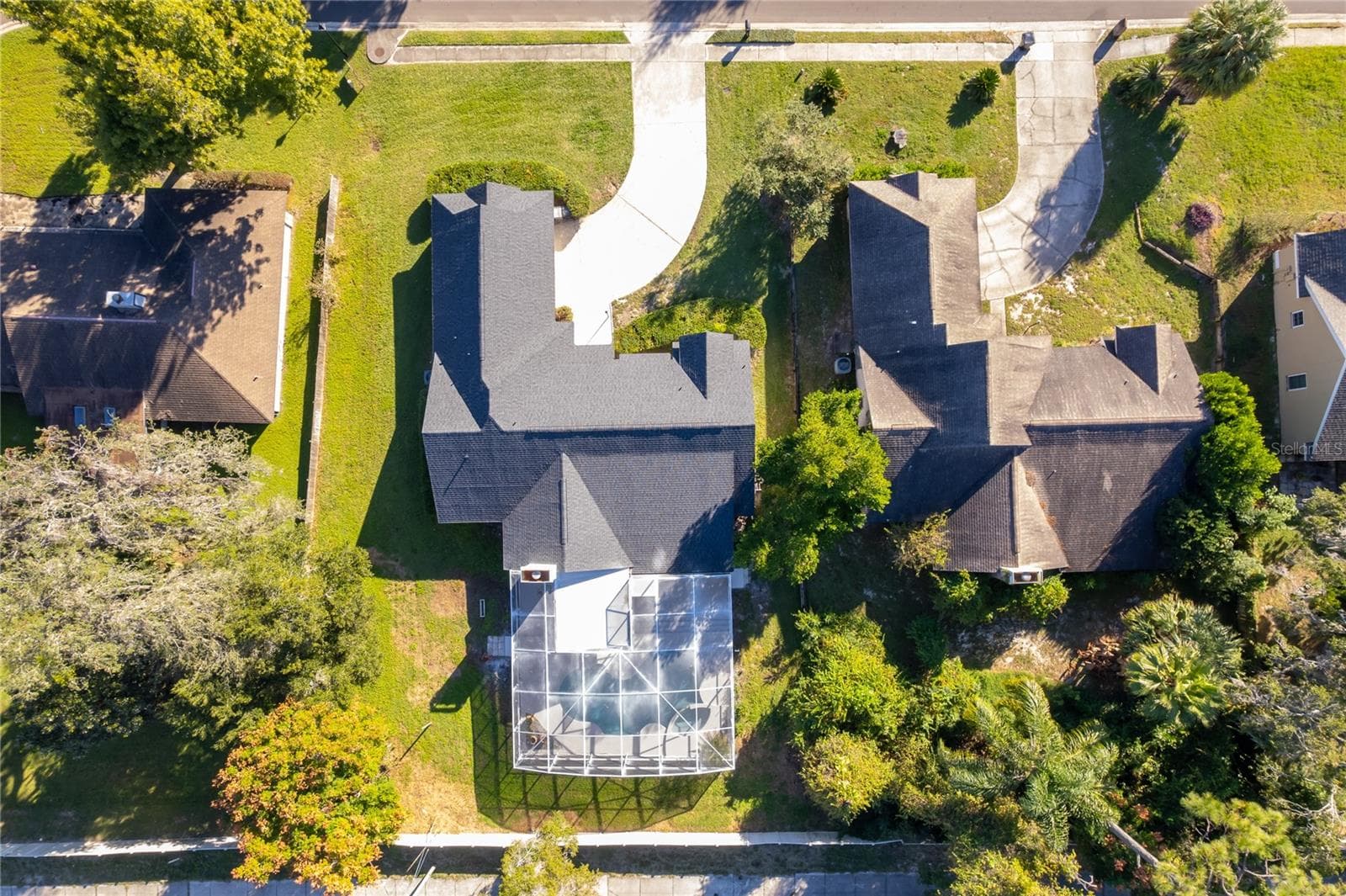 Single Family Residence at 1250 GLENMORE DR, APOPKA, photo 3 of 47