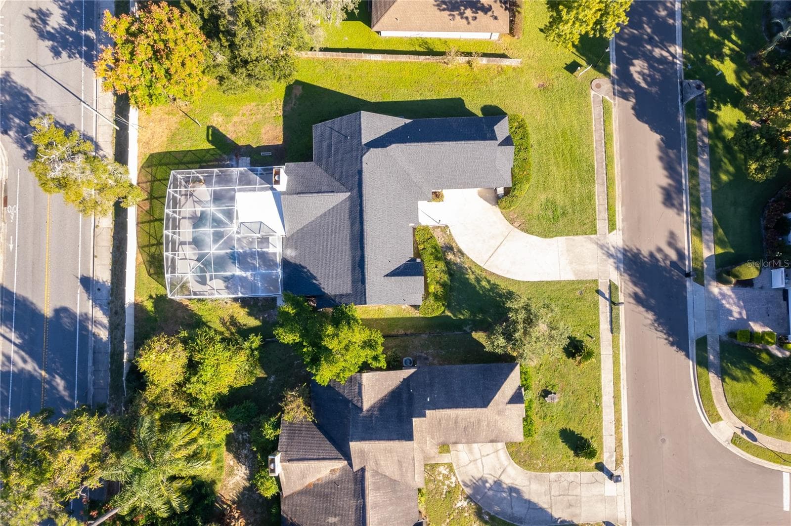 Single Family Residence at 1250 GLENMORE DR, APOPKA, photo 4 of 47