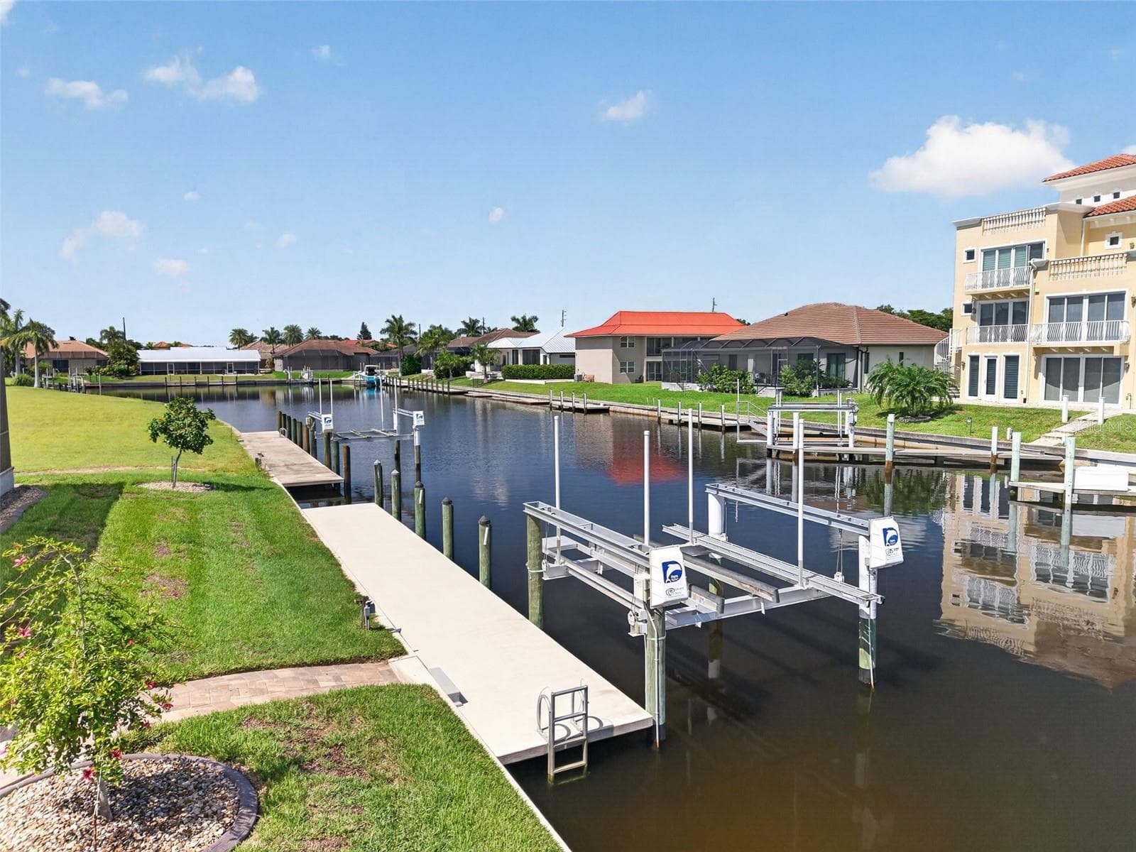 Single Family Residence at 1340 MEDITERRANEAN DR, PUNTA GORDA, photo 43 of 55