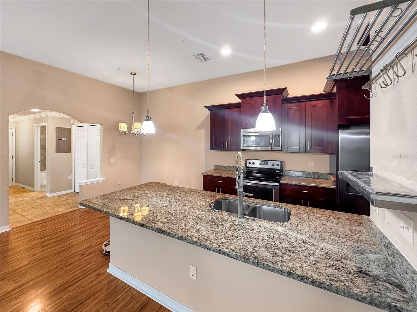 Condominium at 5041 ROYAL PALMS WAY #302, NEW PORT RICHEY, photo 11 of 51