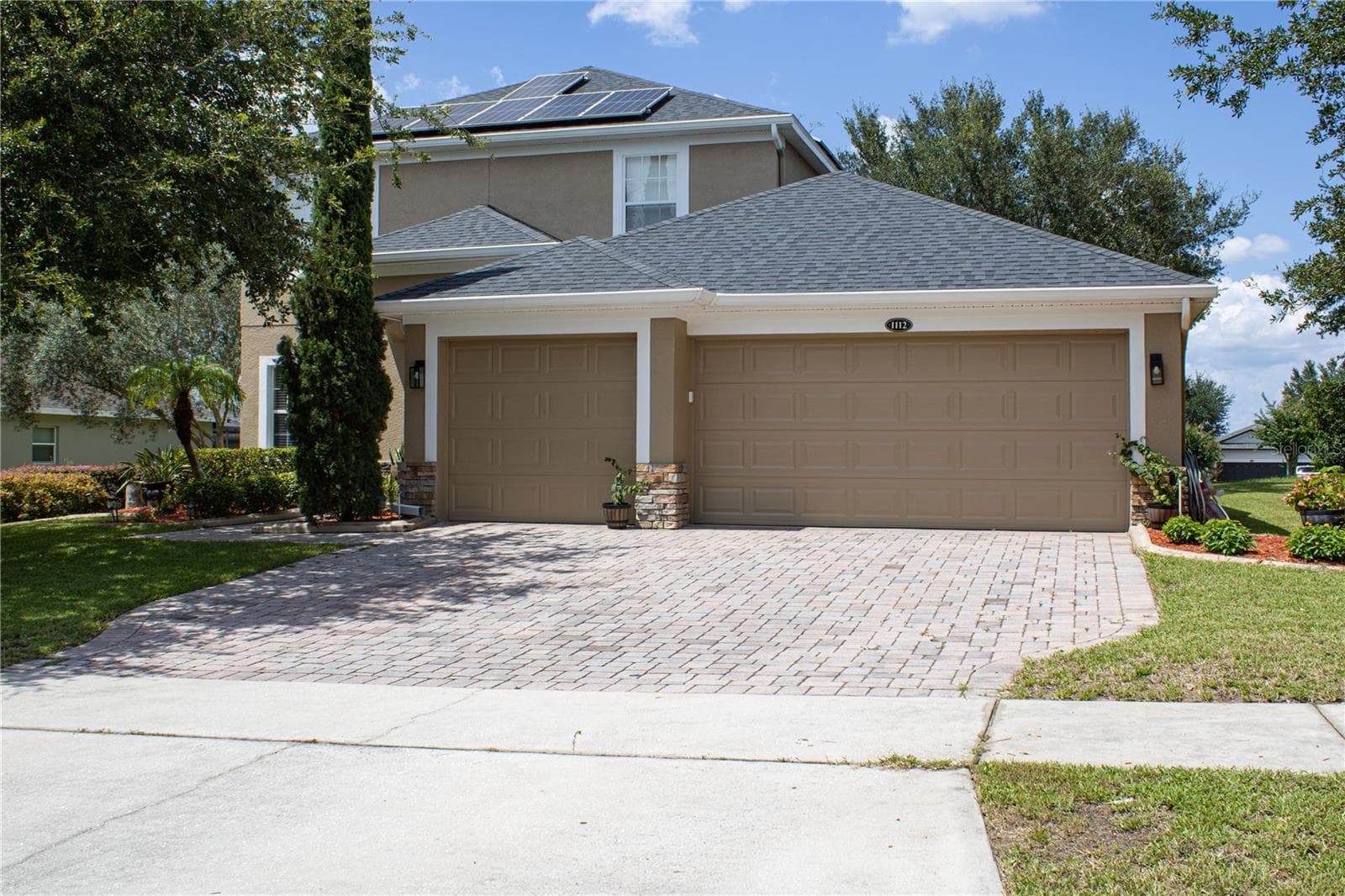 Single Family Residence at 1112 GLENRAVEN LN, CLERMONT, photo 2 of 35