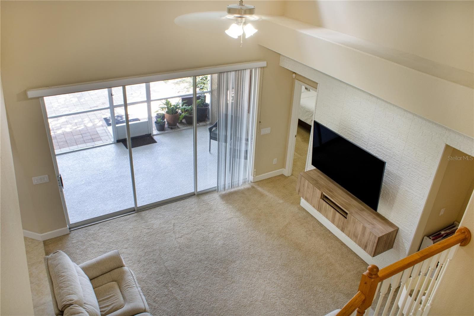 Single Family Residence at 1112 GLENRAVEN LN, CLERMONT, photo 7 of 35