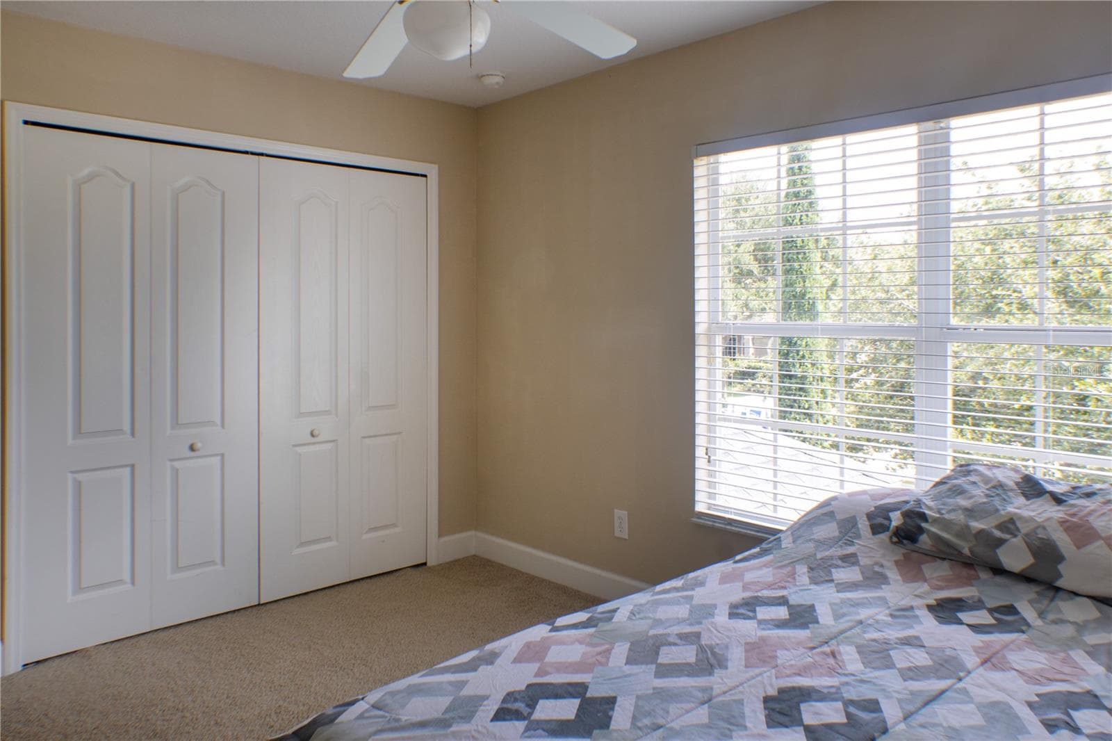 Single Family Residence at 1112 GLENRAVEN LN, CLERMONT, photo 14 of 35