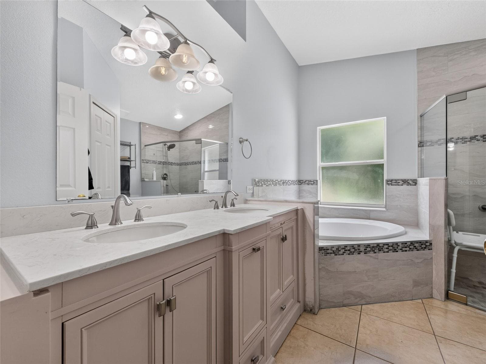 Single Family Residence at 10225 CODY LN, ORLANDO, photo 11 of 23