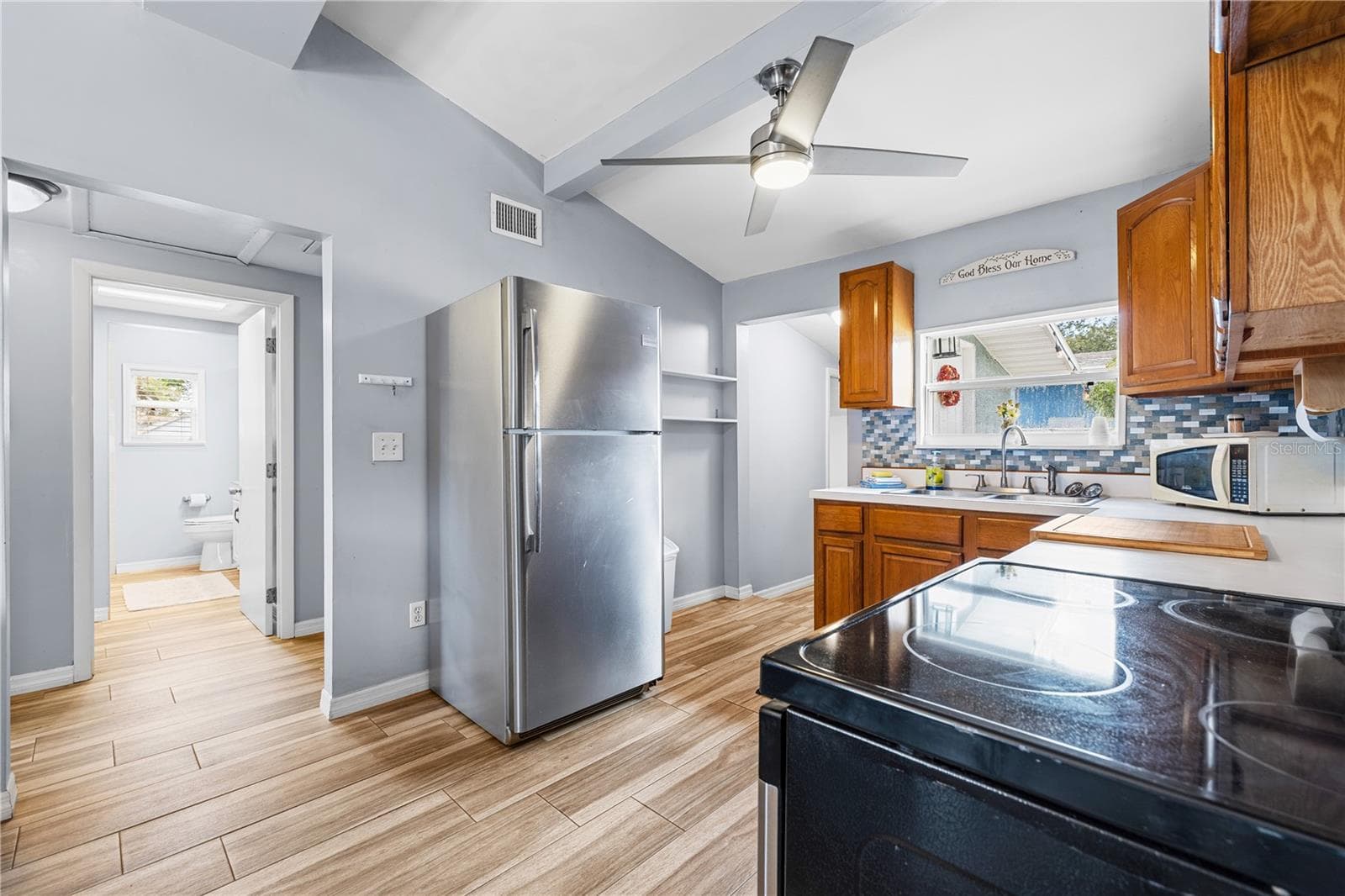 Single Family Residence at 6634 49TH AVE N, ST PETERSBURG, photo 10 of 38
