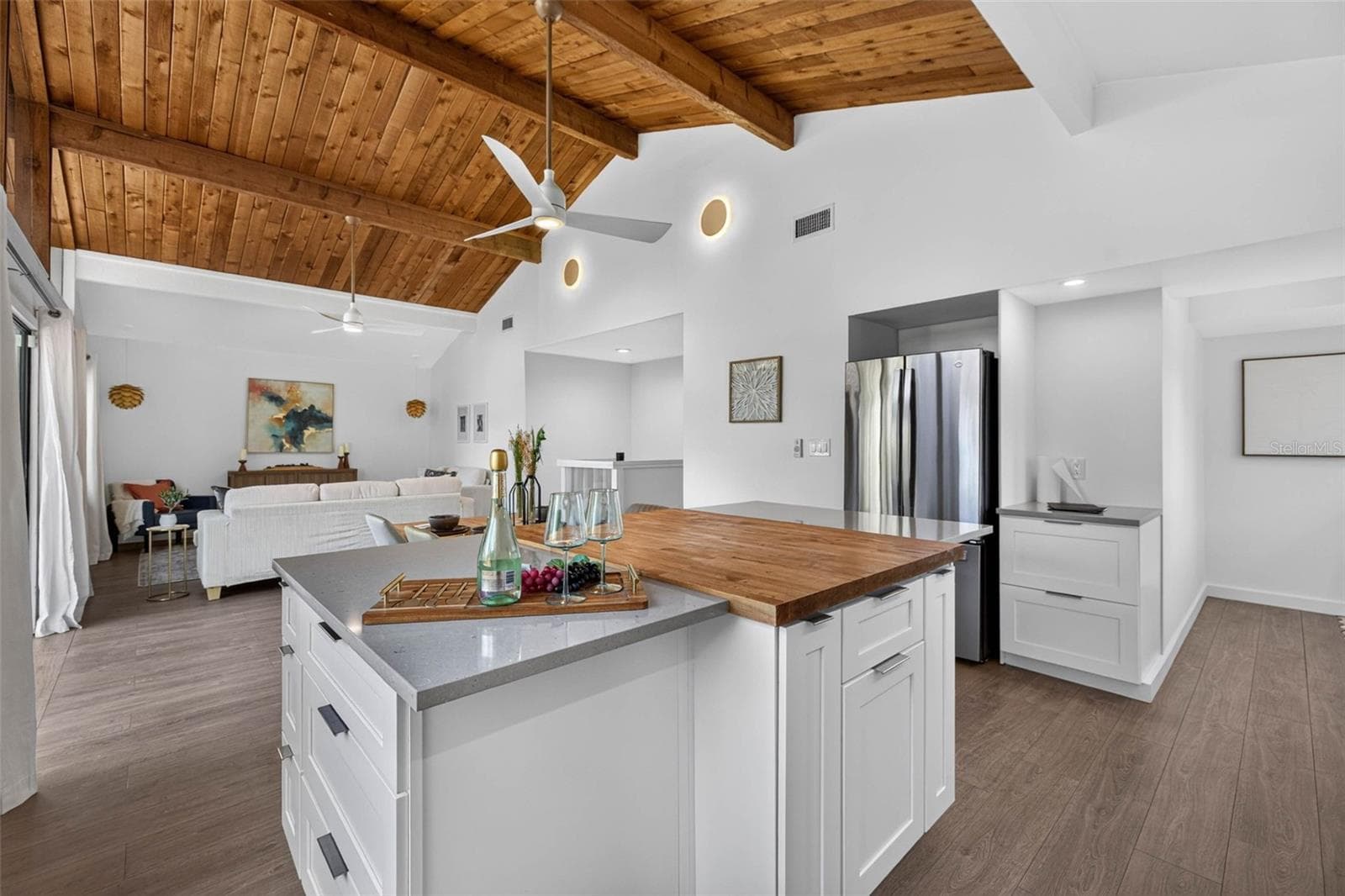 Single Family Residence at 1300 PLEASANT WAY S, ST PETERSBURG, photo 14 of 48