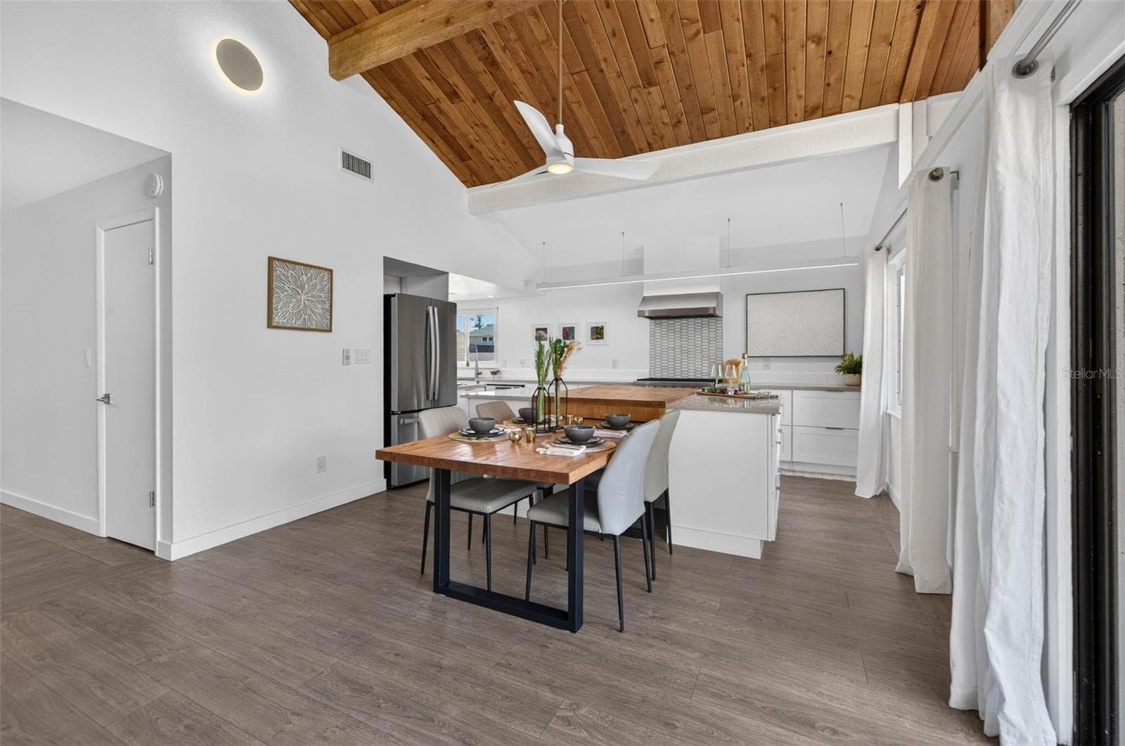Single Family Residence at 1300 PLEASANT WAY S, ST PETERSBURG, photo 18 of 48