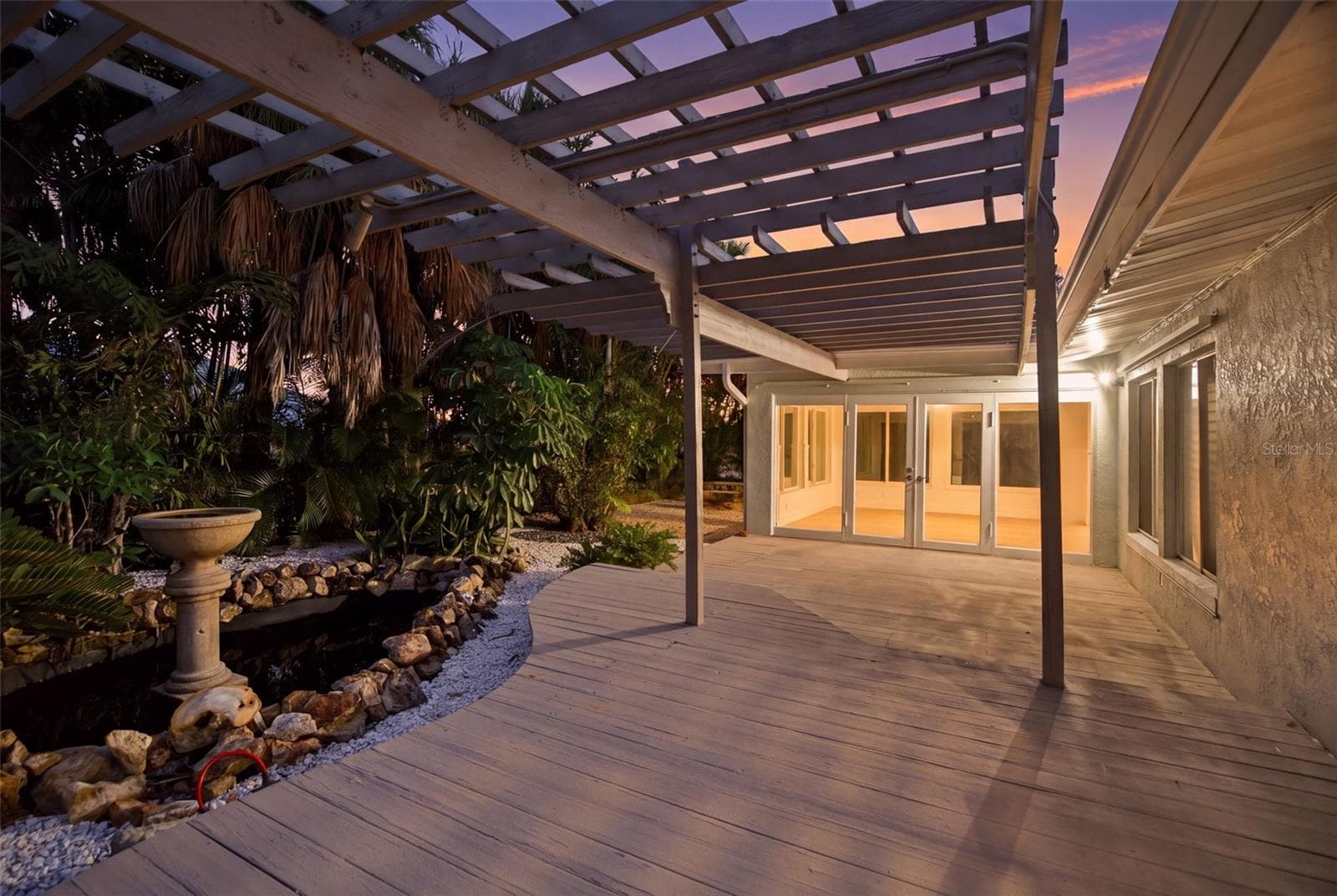 Raised Rear Deck - 15814 3RD ST E, REDINGTON BEACH