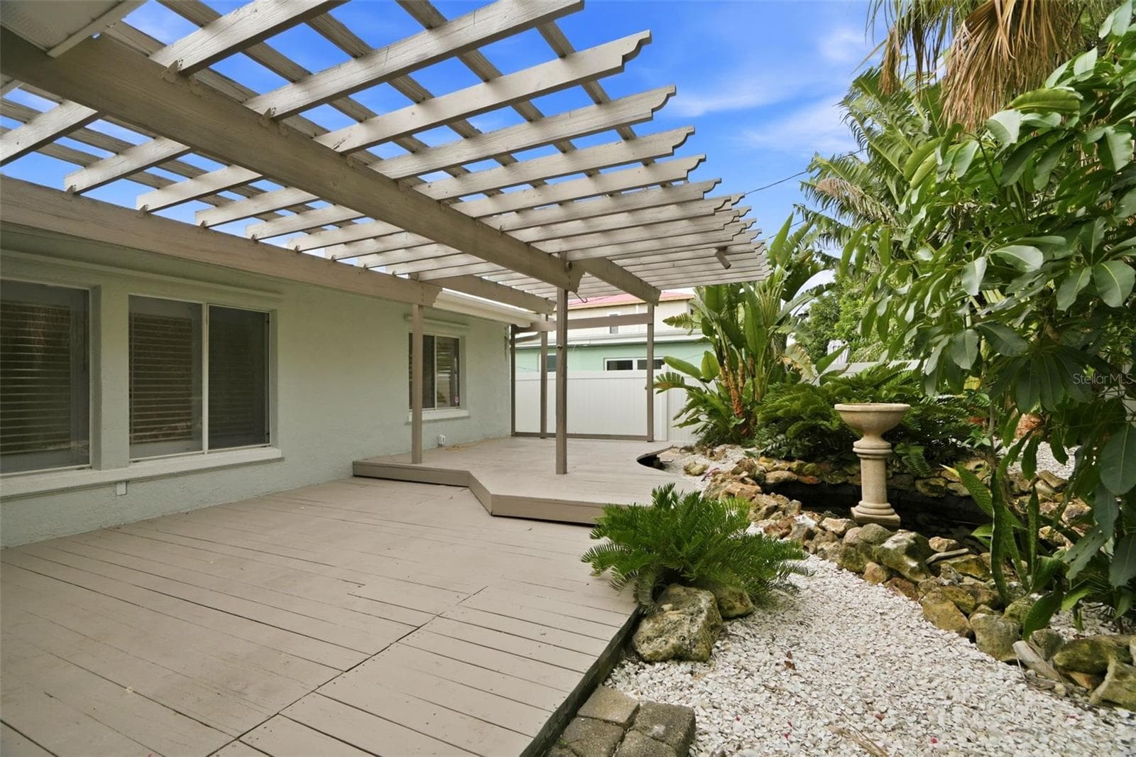 Single Family Residence at 15814 3RD ST E, REDINGTON BEACH, photo 24 of 38