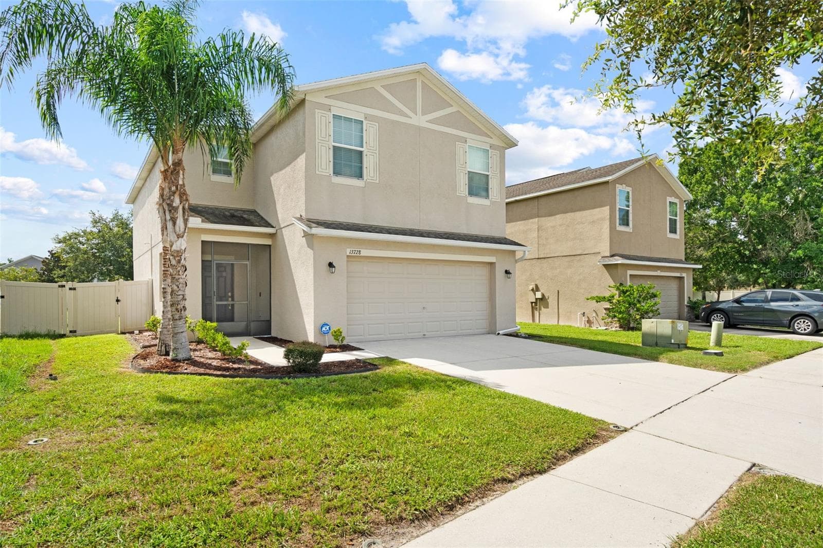 13728 REINDEER CIR