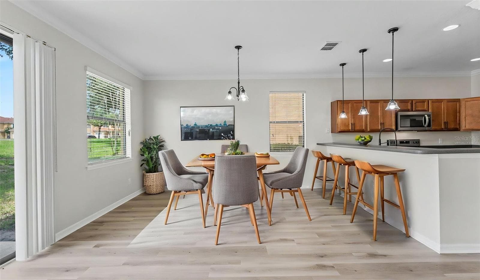 Virtually Staged - 1126 CHERVIL DR, POINCIANA