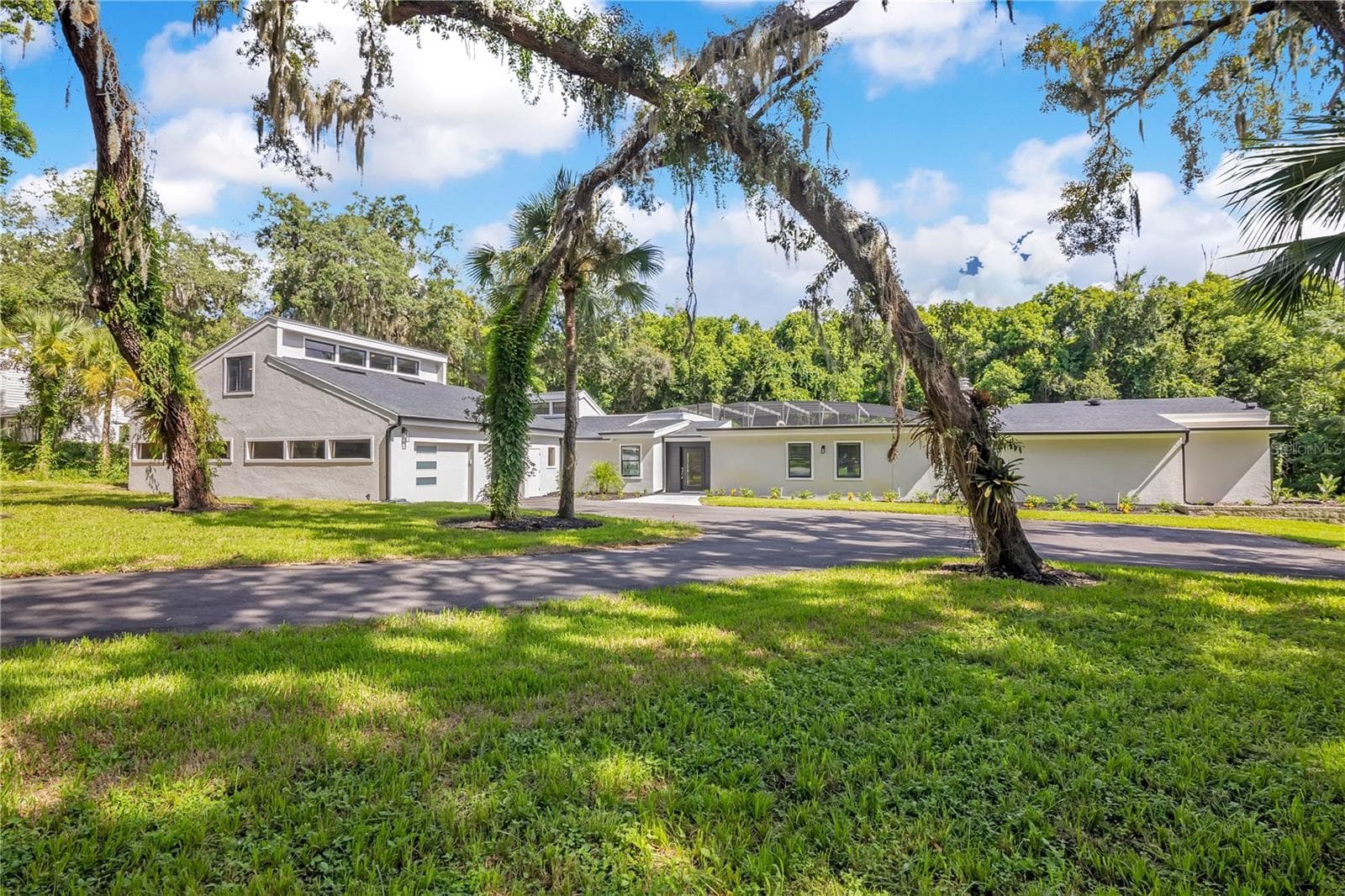 2317 FARMWOOD CIR