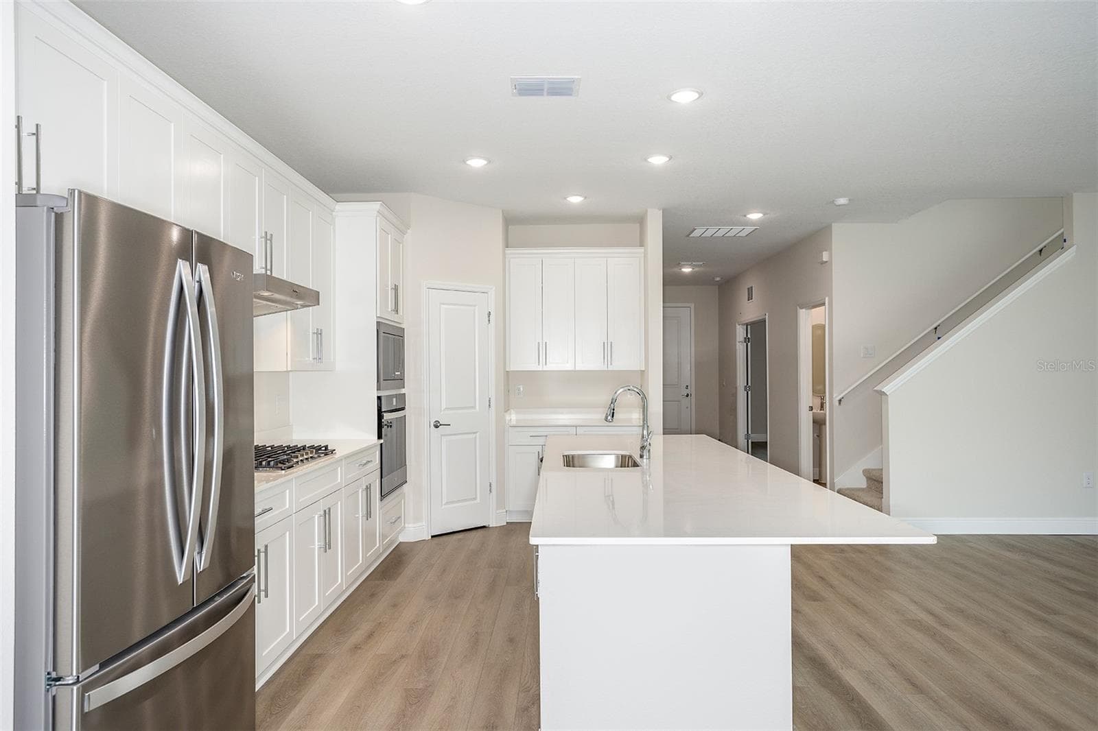 Single Family Residence at 33595 TWILIGHT SEA PL, DADE CITY, photo 10 of 37