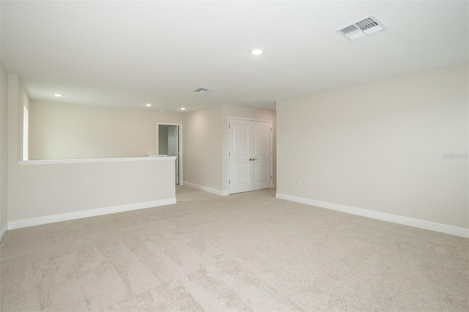 Single Family Residence at 33595 TWILIGHT SEA PL, DADE CITY, photo 17 of 37