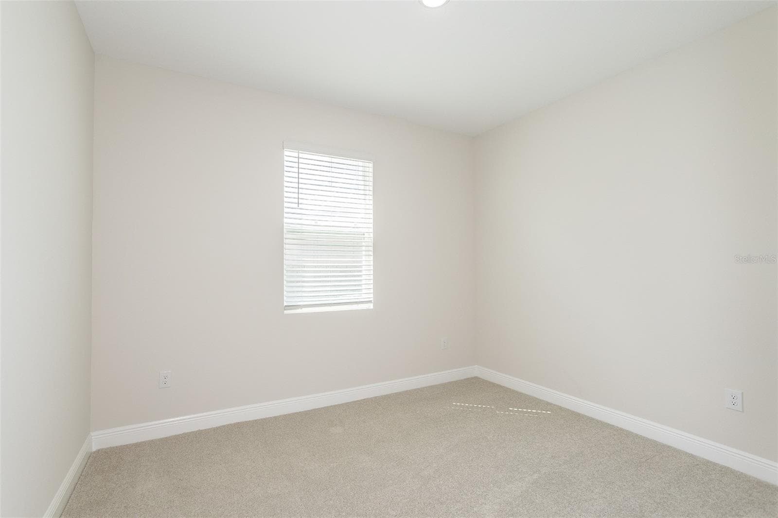 Single Family Residence at 33595 TWILIGHT SEA PL, DADE CITY, photo 27 of 37