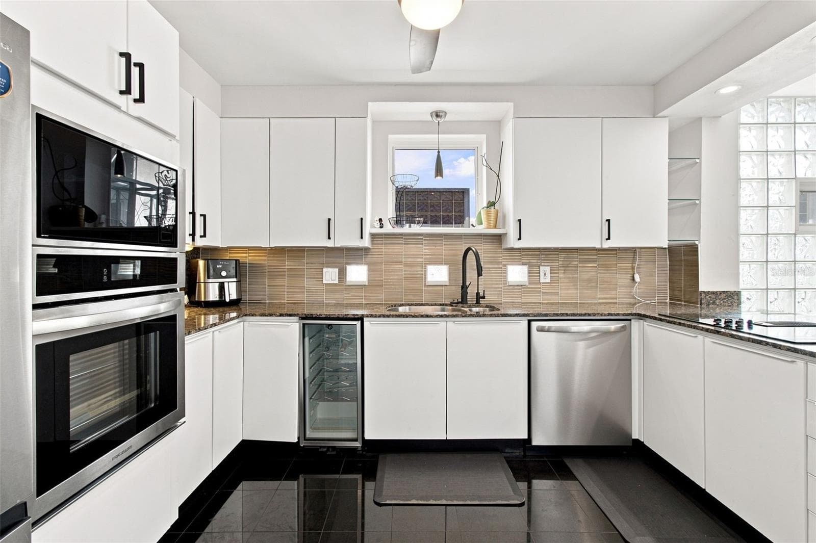 Condominium at 4950 BAYSHORE BLVD #8, TAMPA, photo 19 of 61