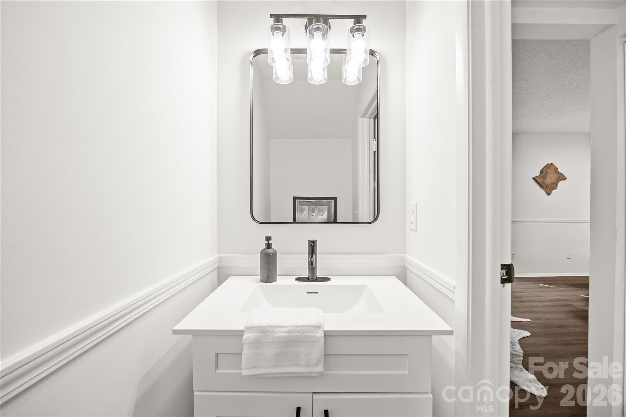 Townhouse at 8254 Knights Bridge Road, Charlotte, photo 17 of 29