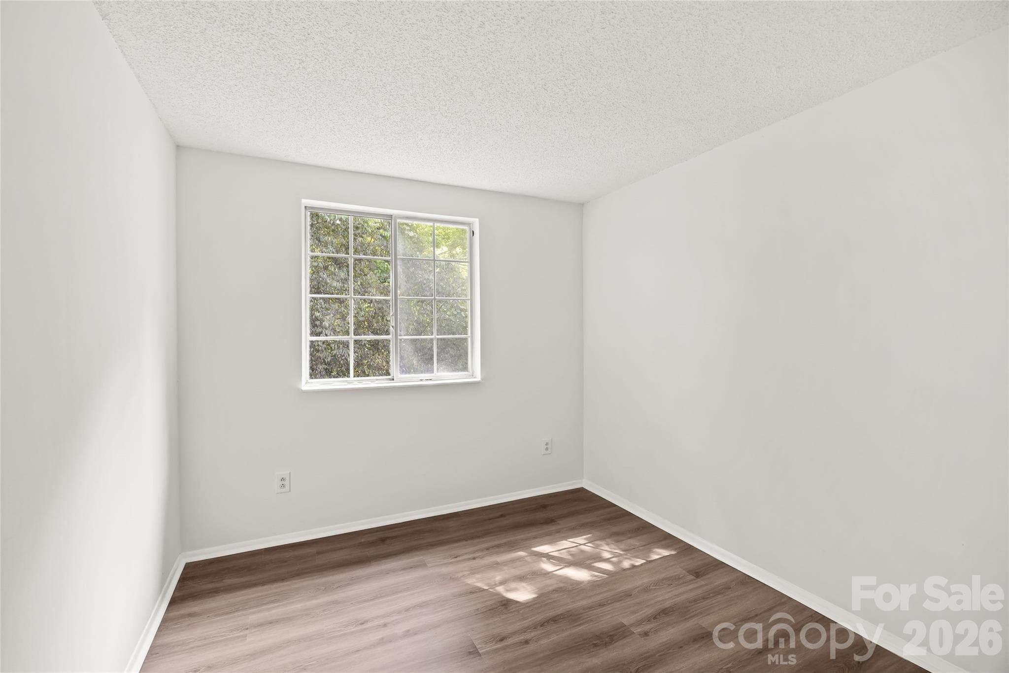 Townhouse at 8254 Knights Bridge Road, Charlotte, photo 22 of 29