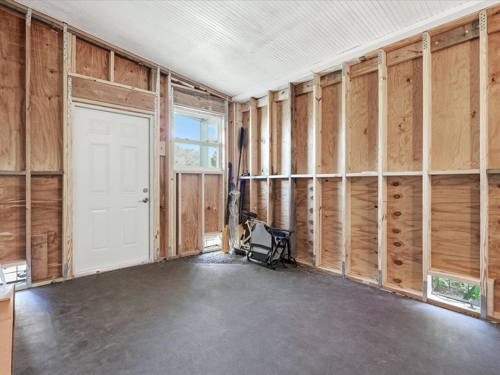 Shed - 6324 SPARROW LN, ENGLEWOOD