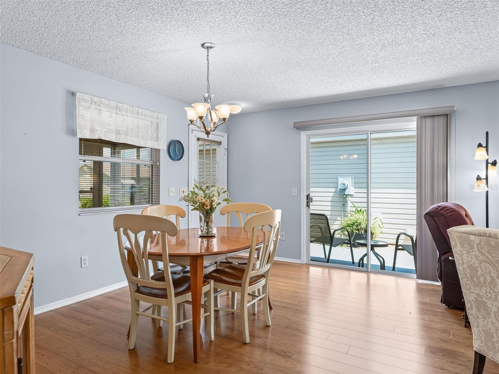 Villa at 973 YORK TER, THE VILLAGES, photo 13 of 44