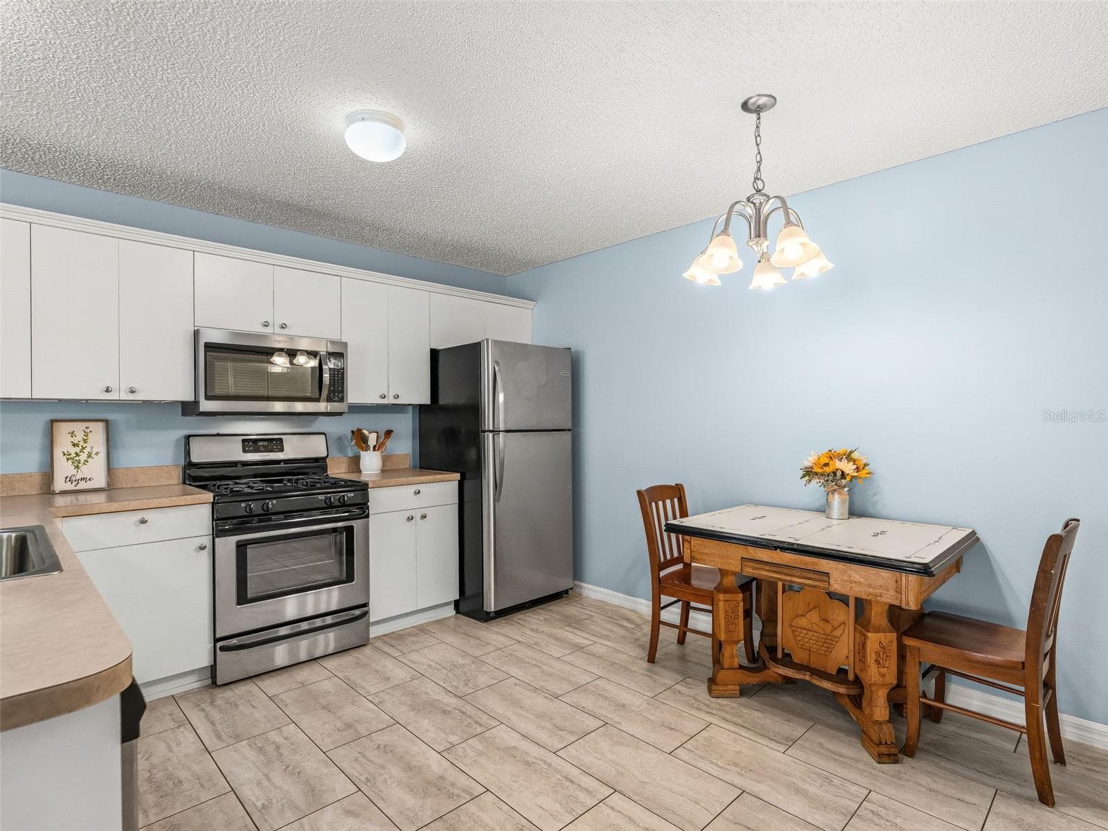 Villa at 973 YORK TER, THE VILLAGES, photo 20 of 44