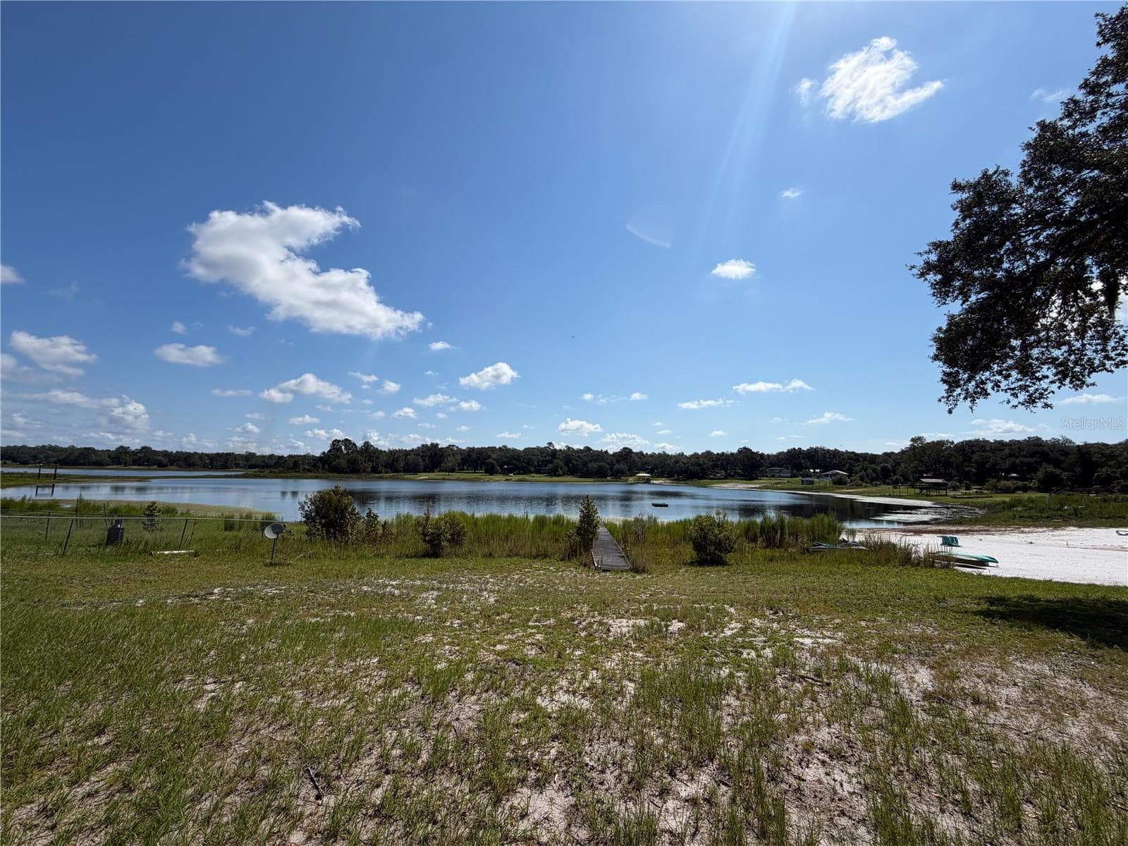 Mobile Home at 170 E COWPEN LAKE POINT RD, HAWTHORNE, photo 20 of 28