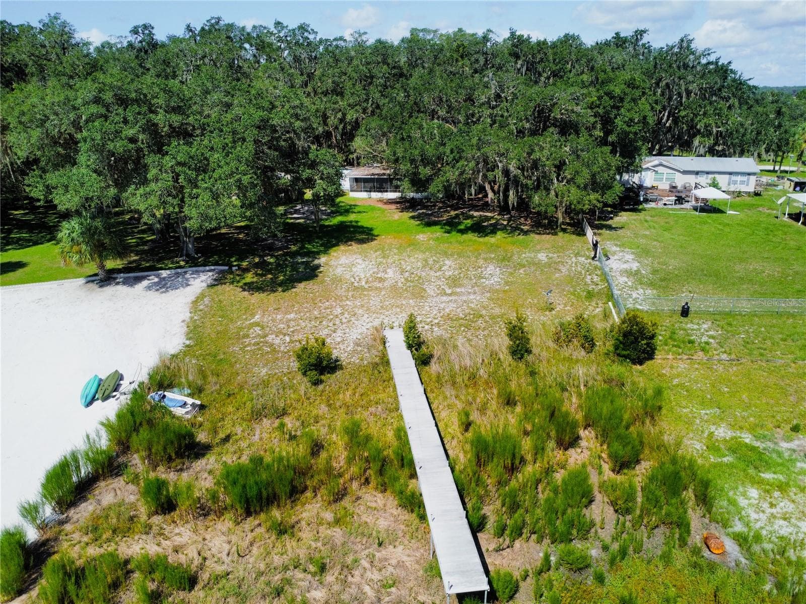 Mobile Home at 170 E COWPEN LAKE POINT RD, HAWTHORNE, photo 21 of 28