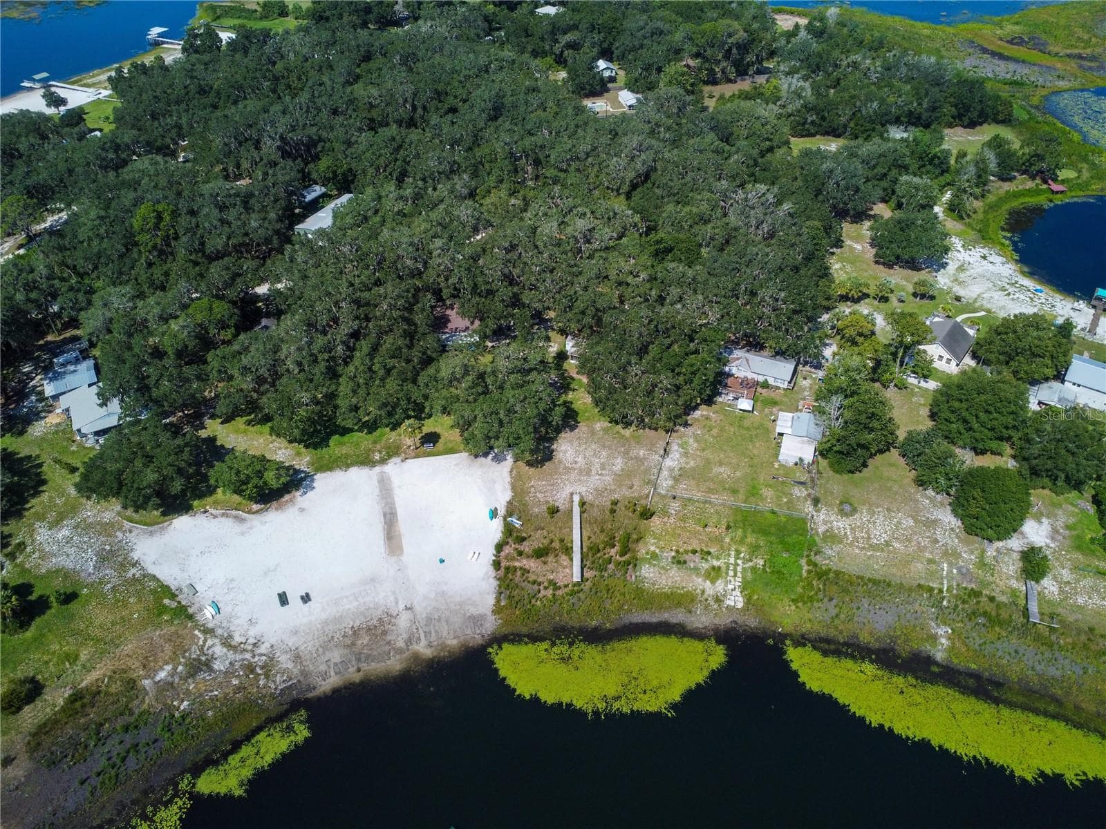 Mobile Home at 170 E COWPEN LAKE POINT RD, HAWTHORNE, photo 22 of 28