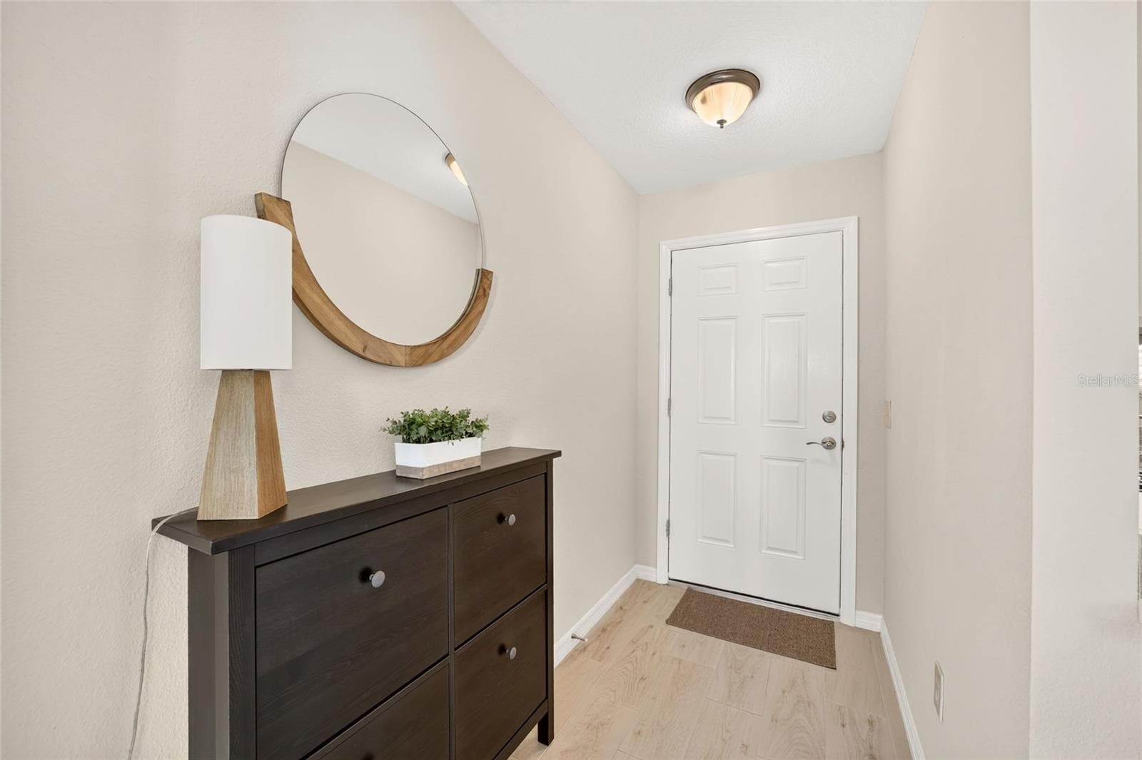 Villa at 5844 MARSH CT, THE VILLAGES, photo 9 of 37