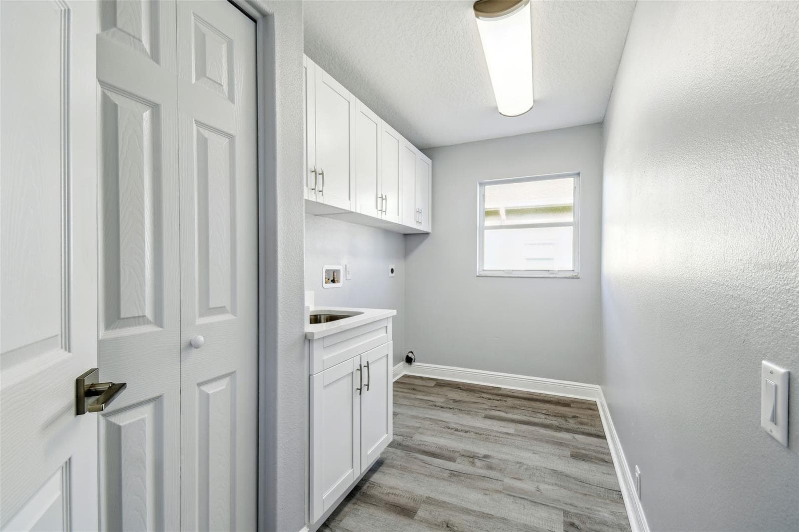 Single Family Residence at 8818 POE DR, HUDSON, photo 28 of 64