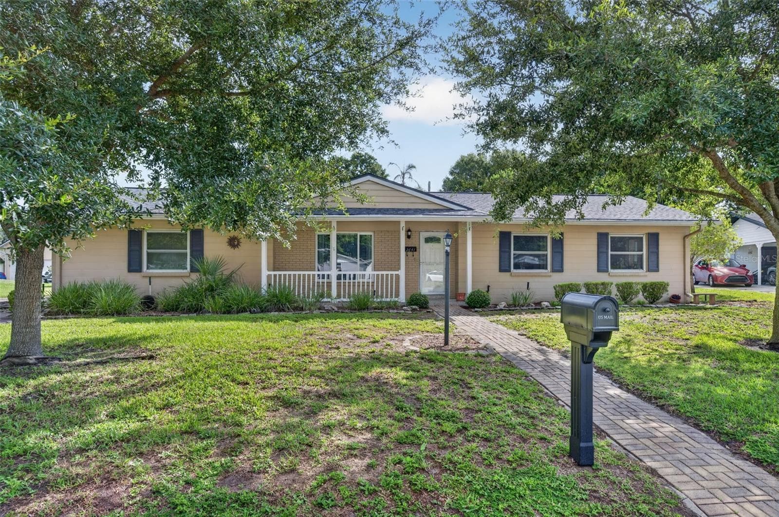 Single Family Residence at 2641 CARVELL CT, WINTER PARK, photo 2 of 37