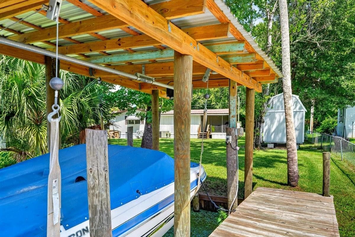 Mobile Home at 55707 JAMIE DR, ASTOR, photo 6 of 47