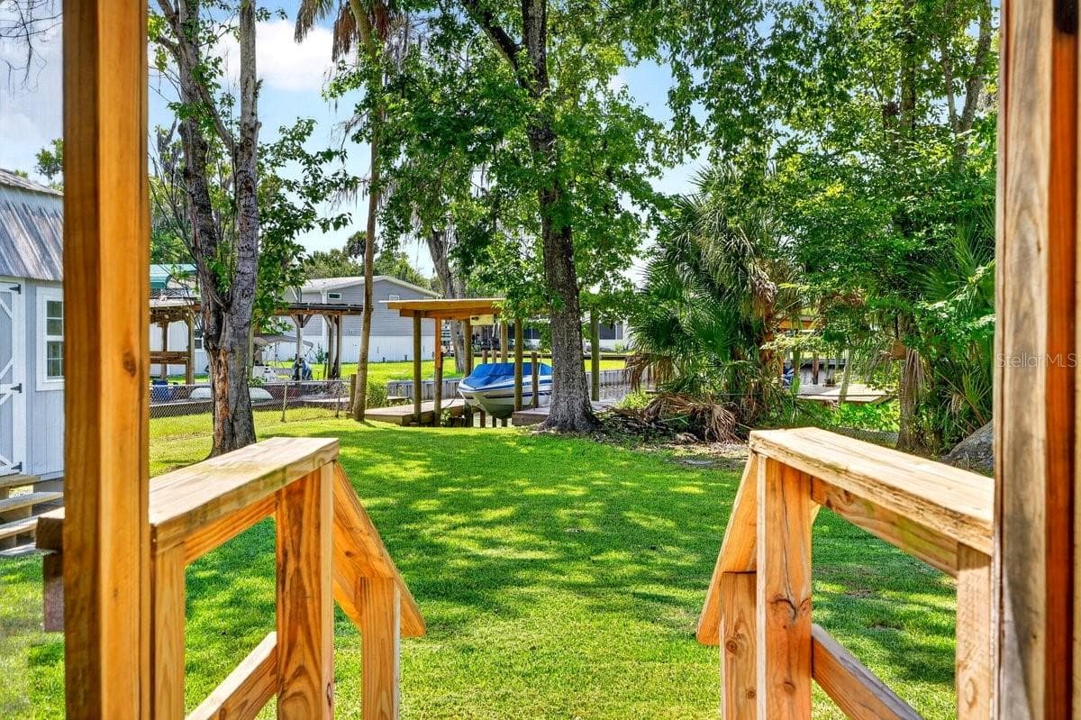 Mobile Home at 55707 JAMIE DR, ASTOR, photo 8 of 47