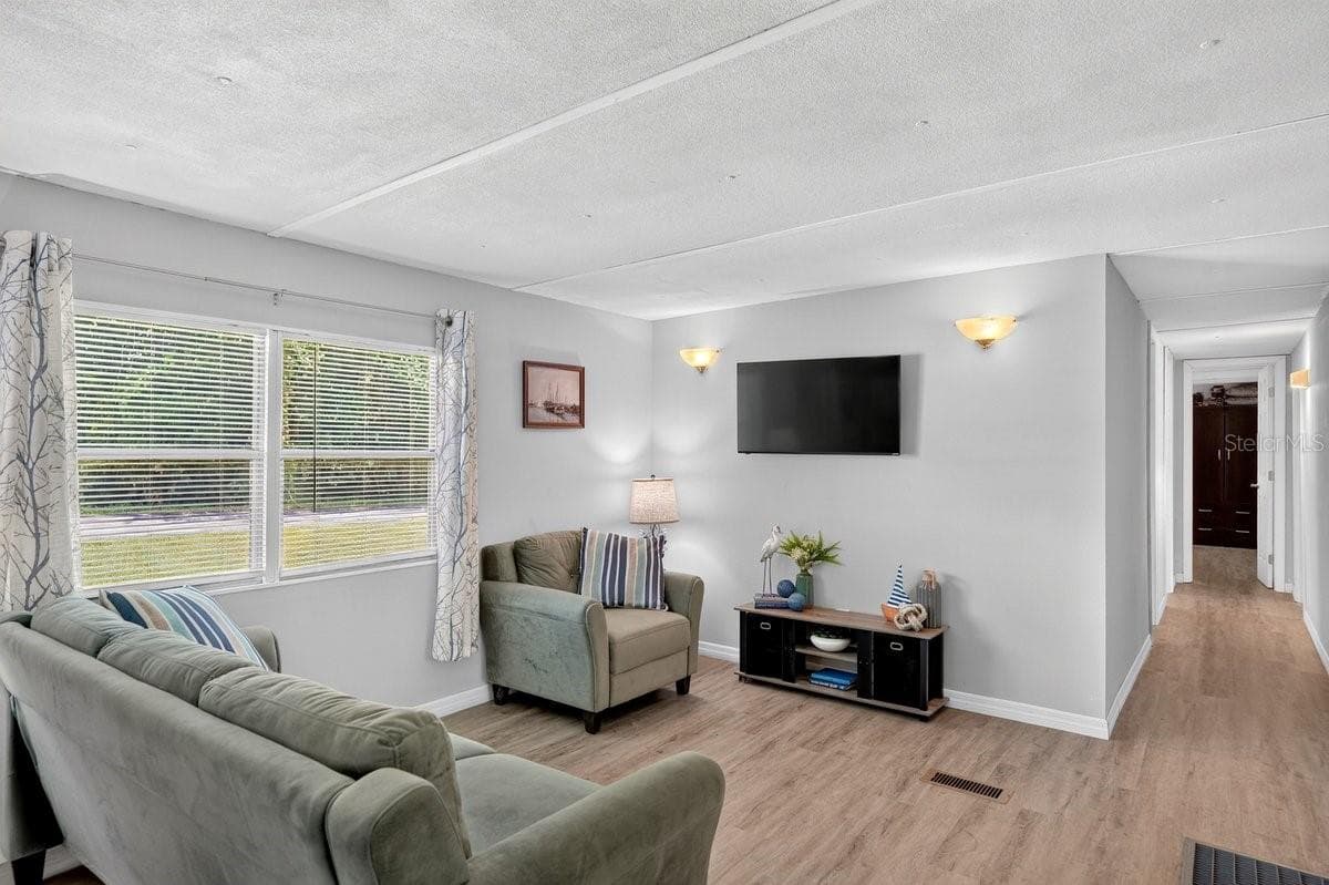 Mobile Home at 55707 JAMIE DR, ASTOR, photo 21 of 47