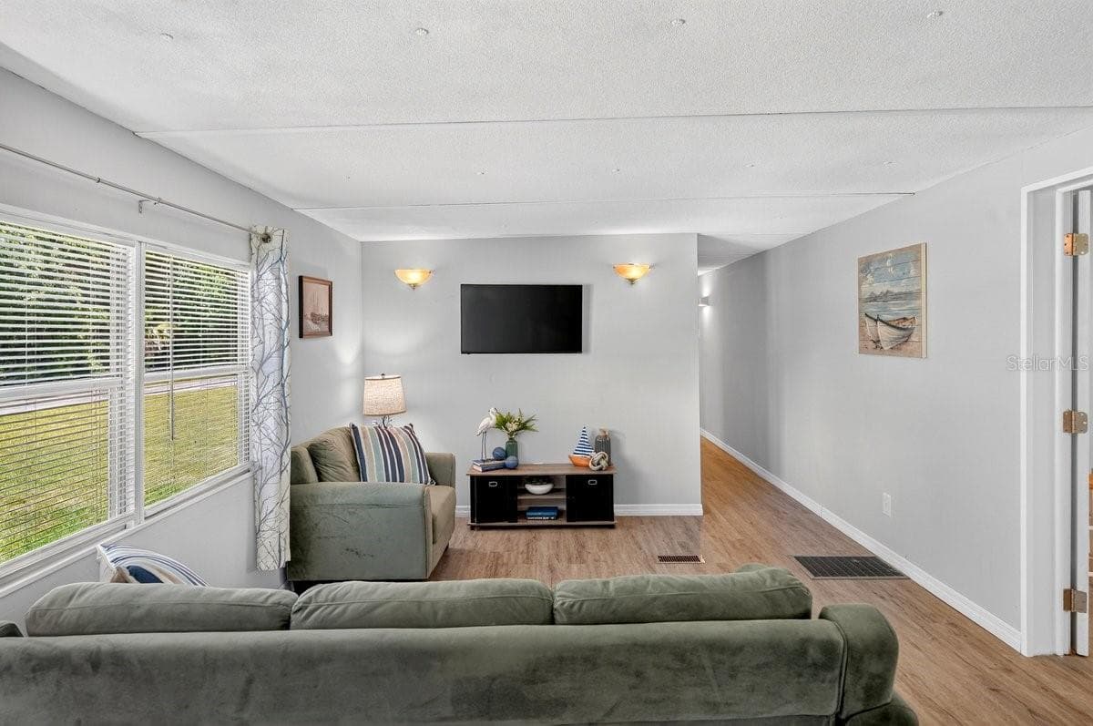 Mobile Home at 55707 JAMIE DR, ASTOR, photo 22 of 47
