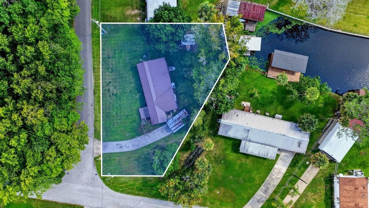 Mobile Home at 55707 JAMIE DR, ASTOR, photo 47 of 47