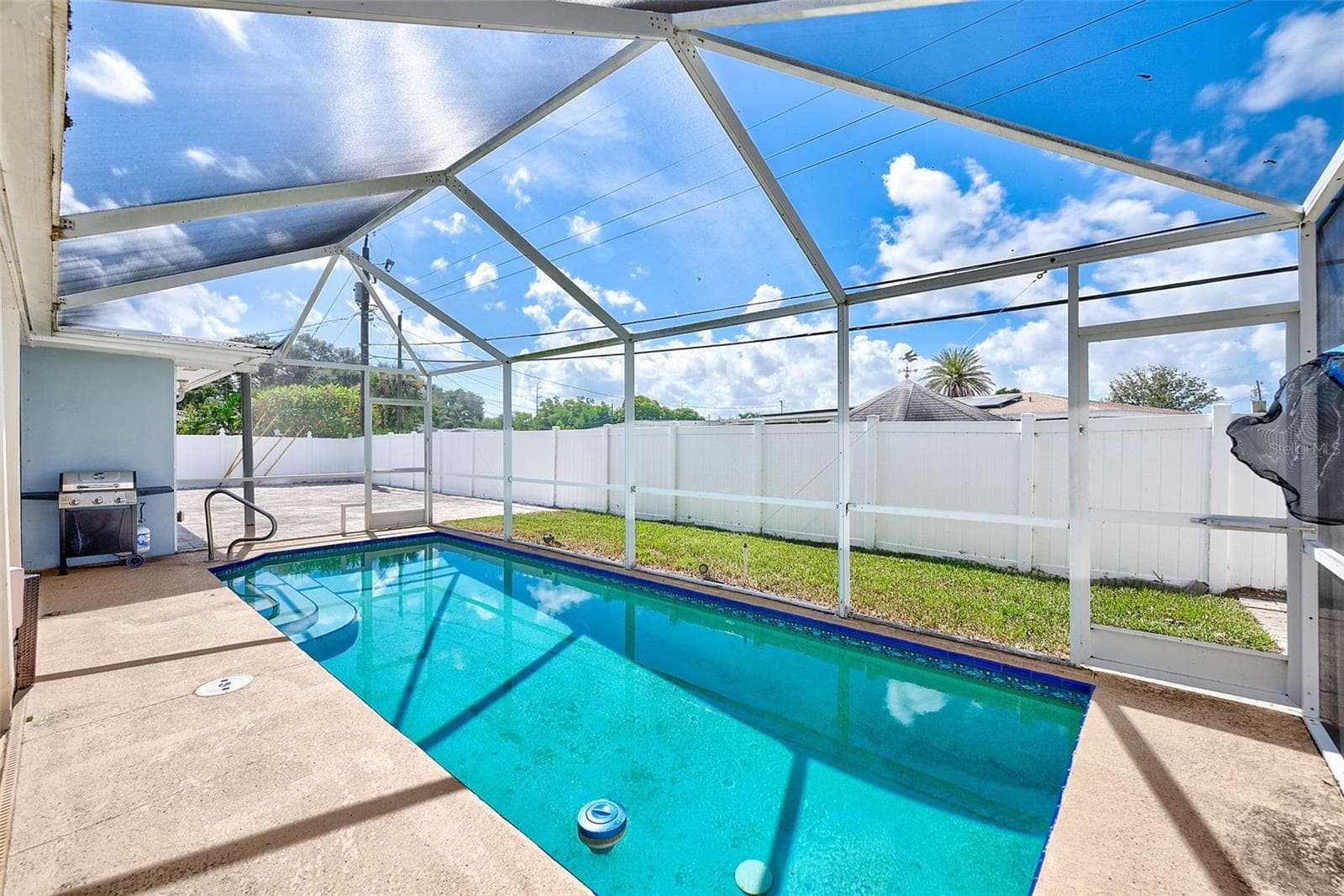 Single Family Residence at 2165 CAMPUS DR, CLEARWATER, photo 32 of 45