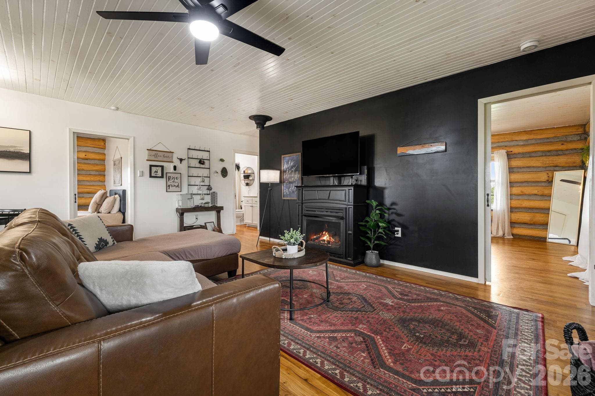 Single Family Residence at 194 Cabin Hollow Drive, Marshall, photo 8 of 26