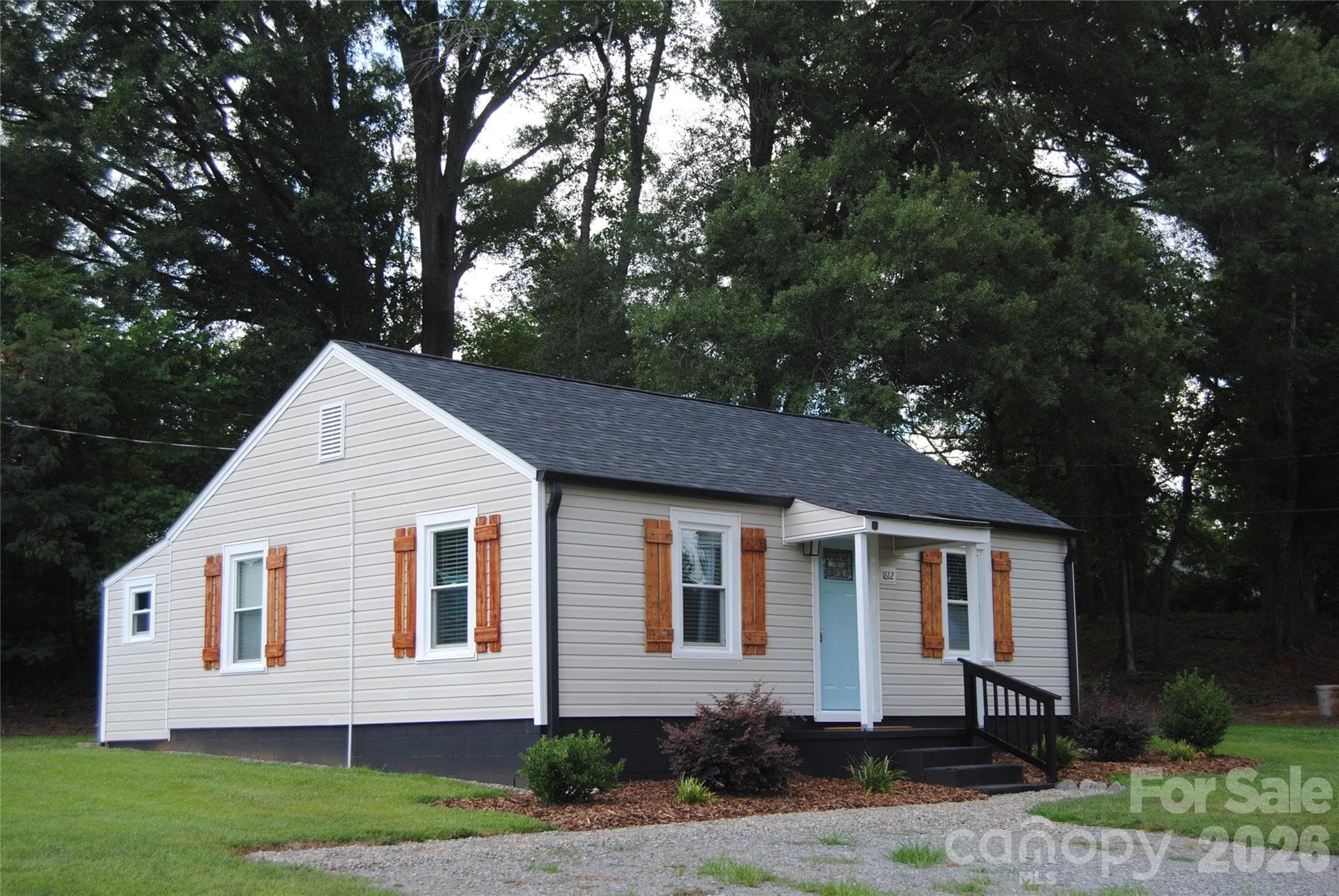 1612 Oakridge Meadows Court