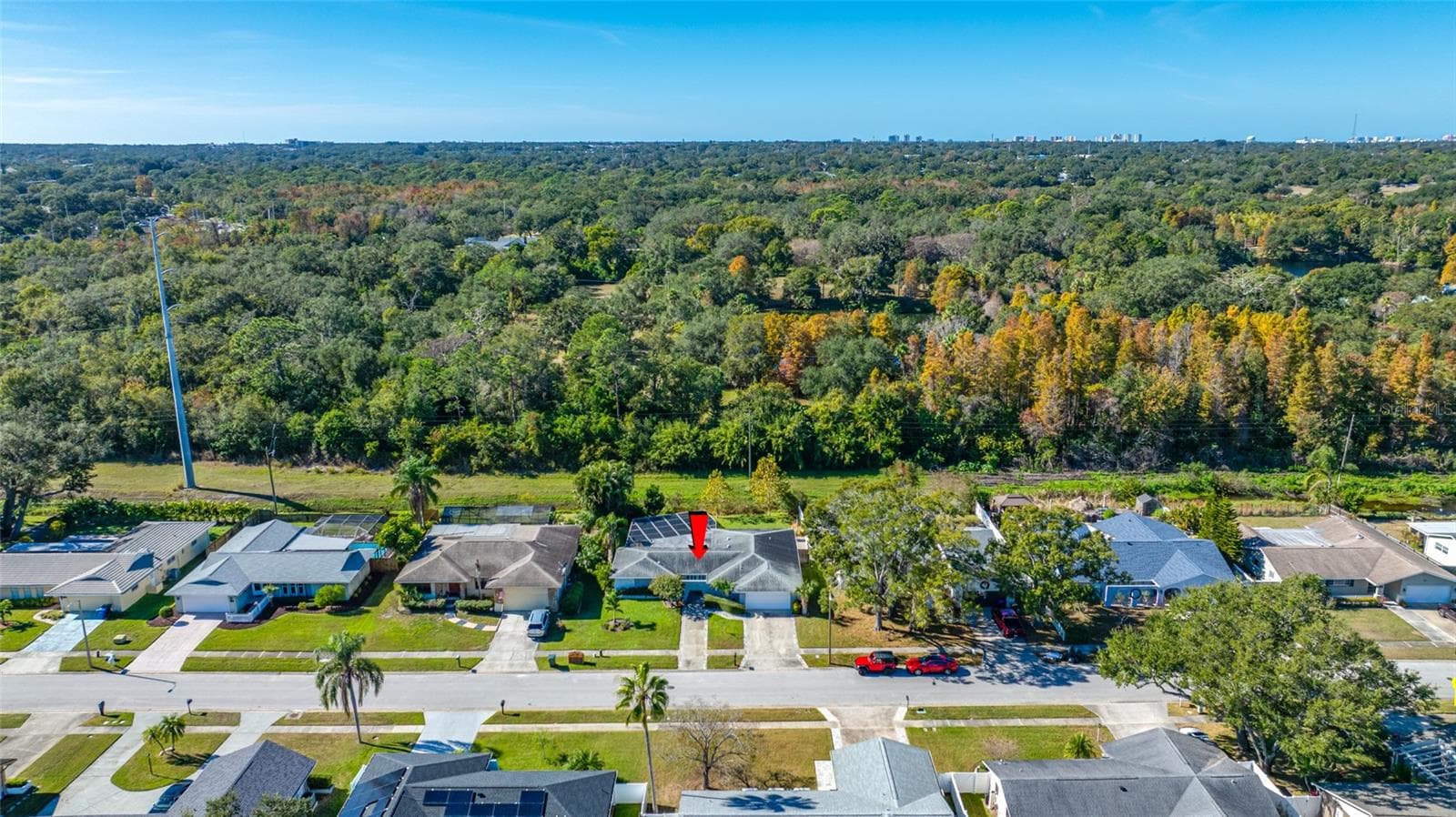 1862 DEL ROBLES DRIVE, LARGO, Florida 33764 - Looking West - 1862 DEL ROBLES DR, CLEARWATER