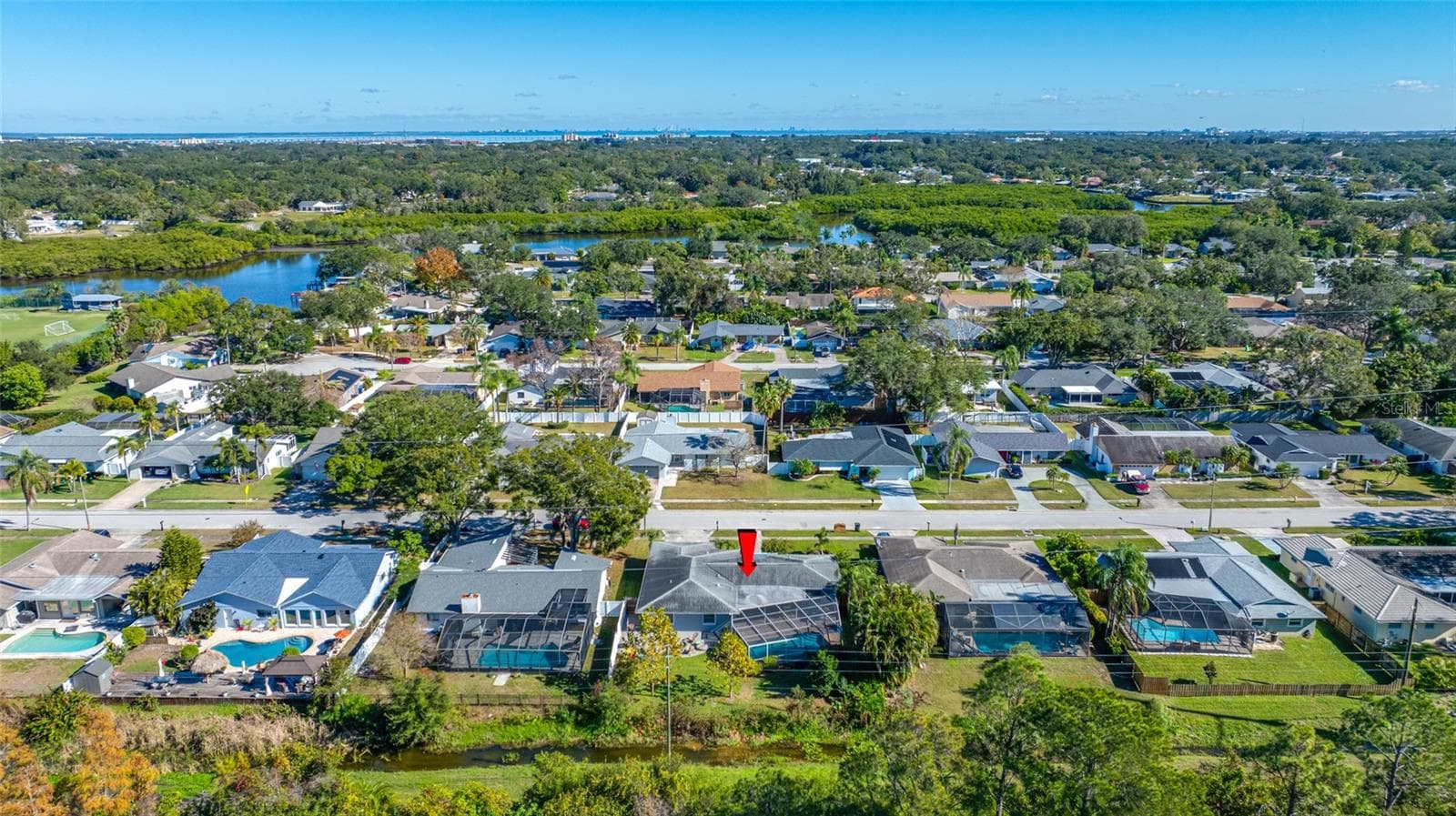1862 DEL ROBLES DRIVE, LARGO, Florida 33764 - Looking East - 1862 DEL ROBLES DR, CLEARWATER