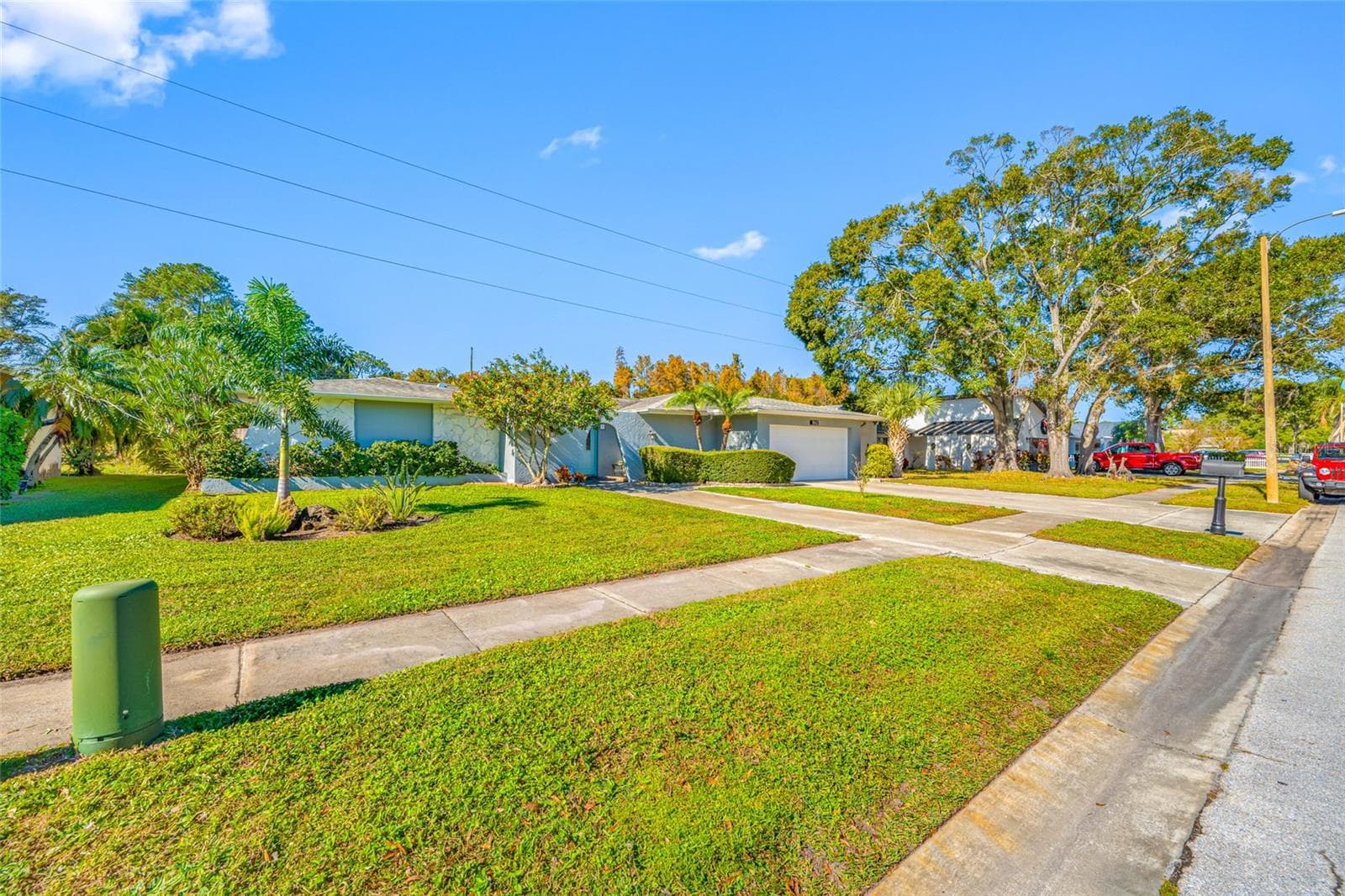 1862 DEL ROBLES DRIVE, LARGO, Florida 33764 - 1862 DEL ROBLES DR, CLEARWATER
