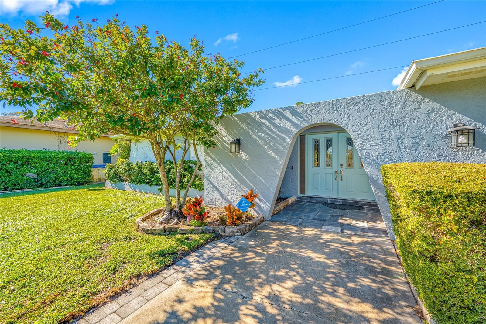 Single Family Residence at 1862 DEL ROBLES DR, CLEARWATER, photo 71 of 89